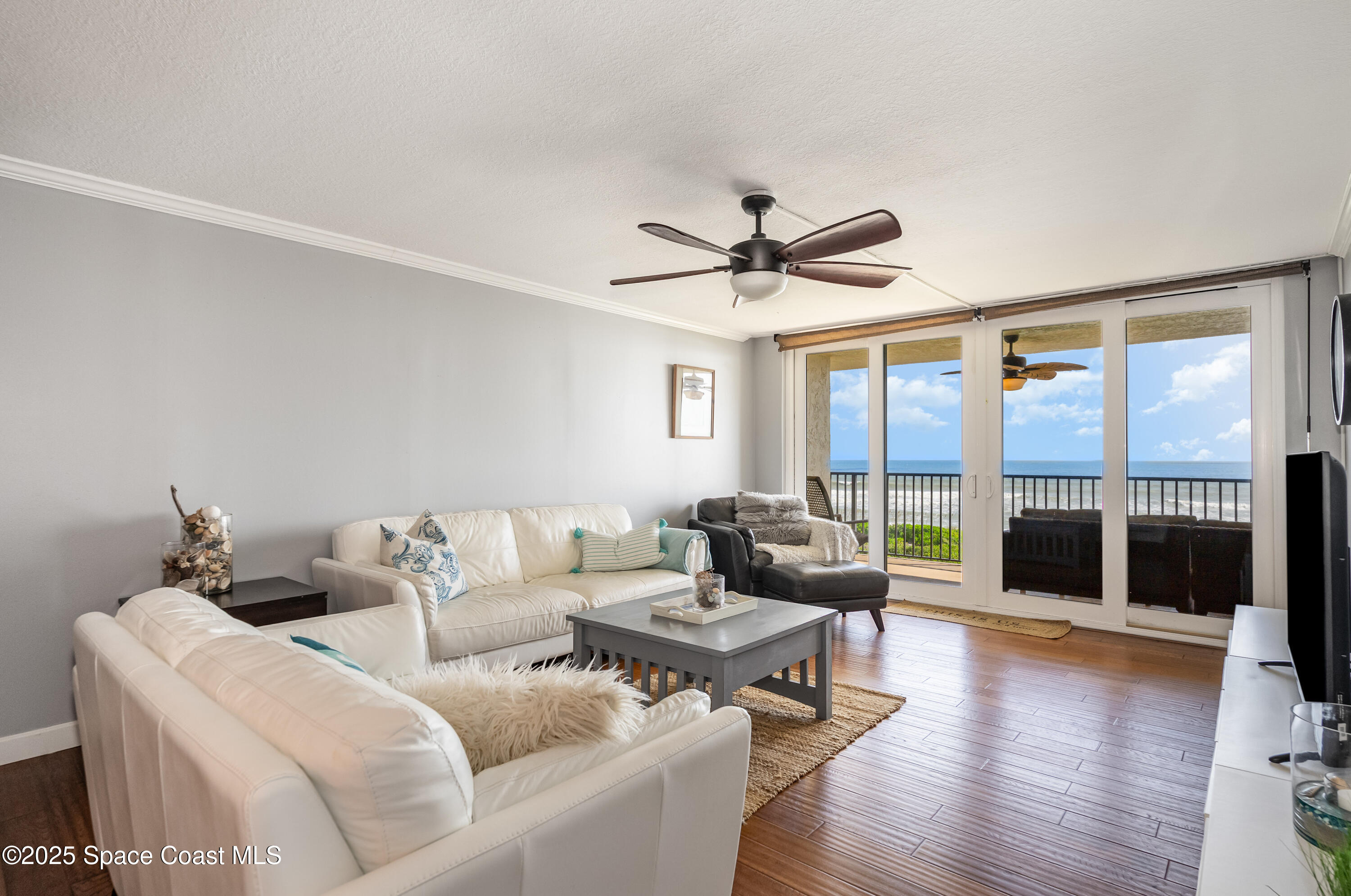 Cocoa Beach, Florida, 32931, United States, 2 Bedrooms Bedrooms, ,2 BathroomsBathrooms,Residential,For Sale,1979043