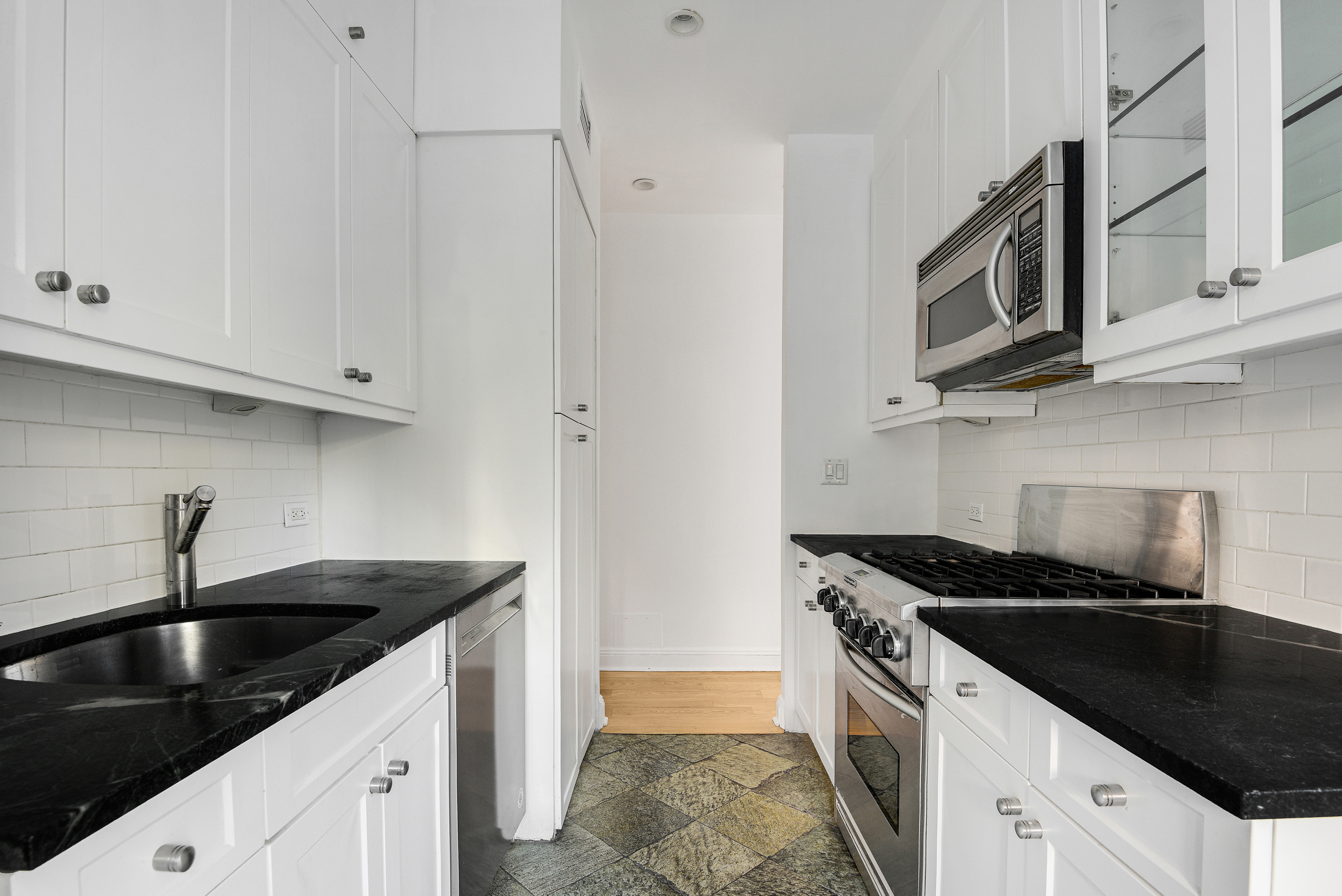  248 East 31st Street - 物件實景