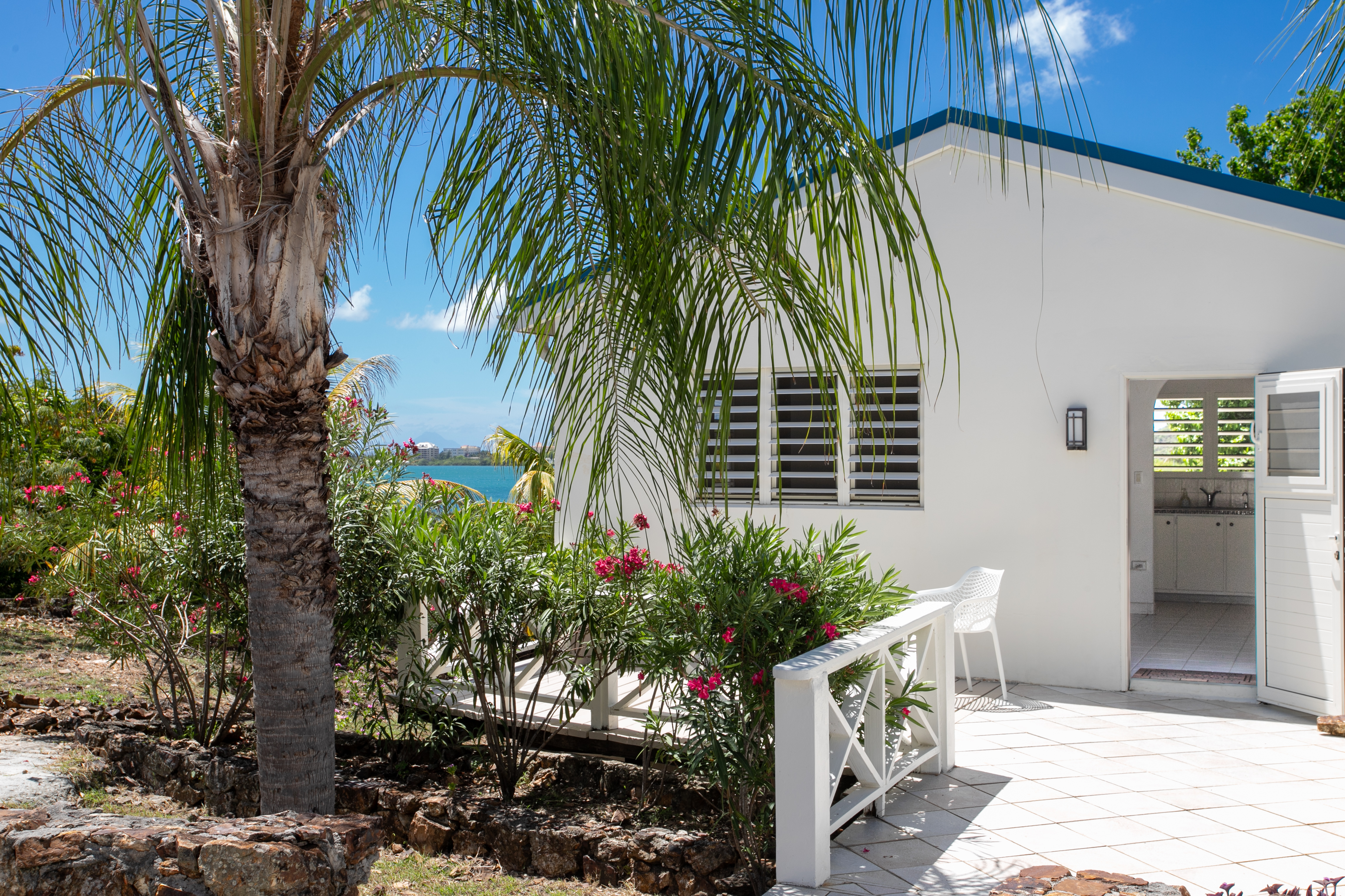  3 Bedroom Ocean View Villa Near Baie Rouge Beach - 物件實景