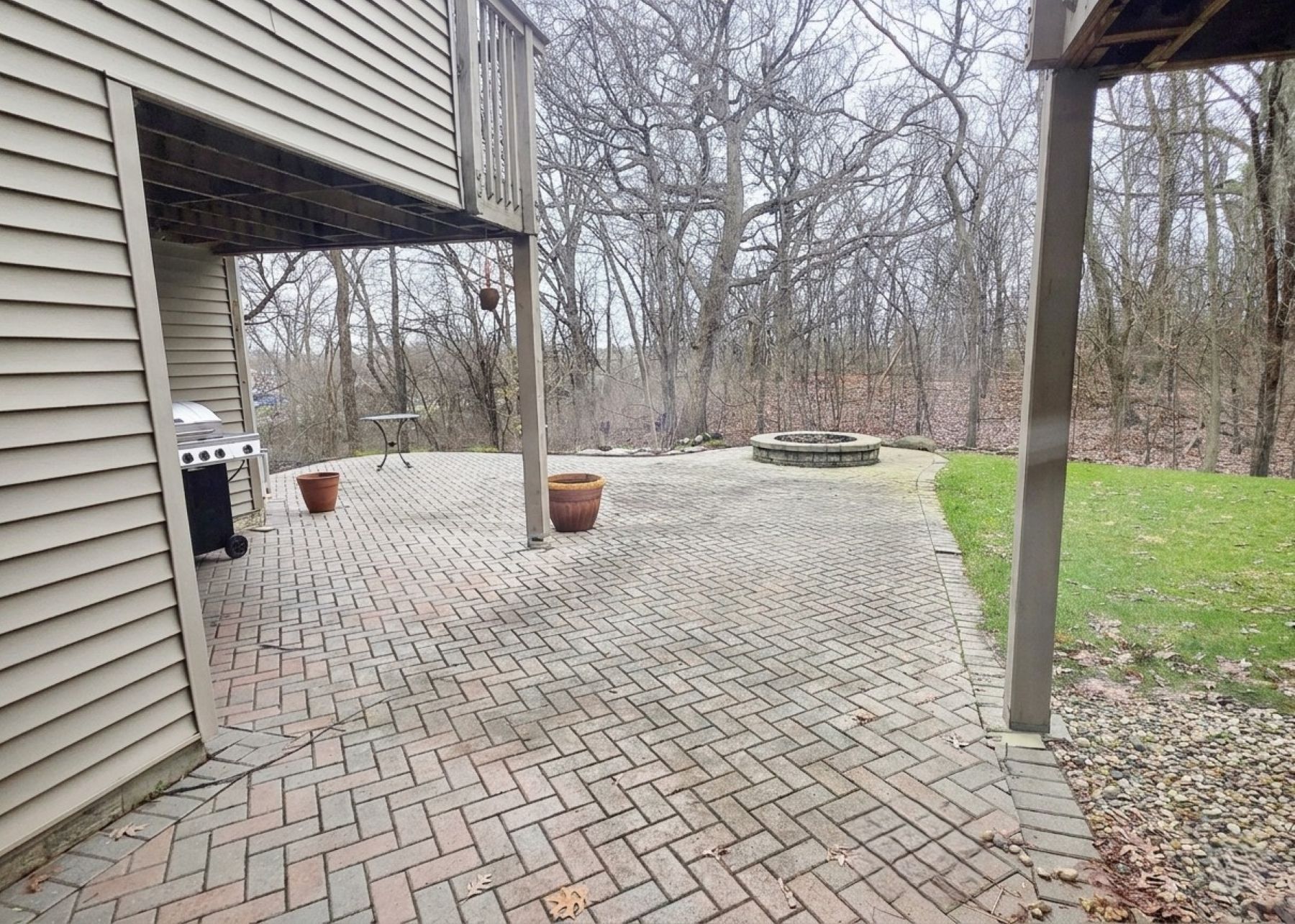  Lake Geneva Townhome Condo in Serene Setting - 物件實景