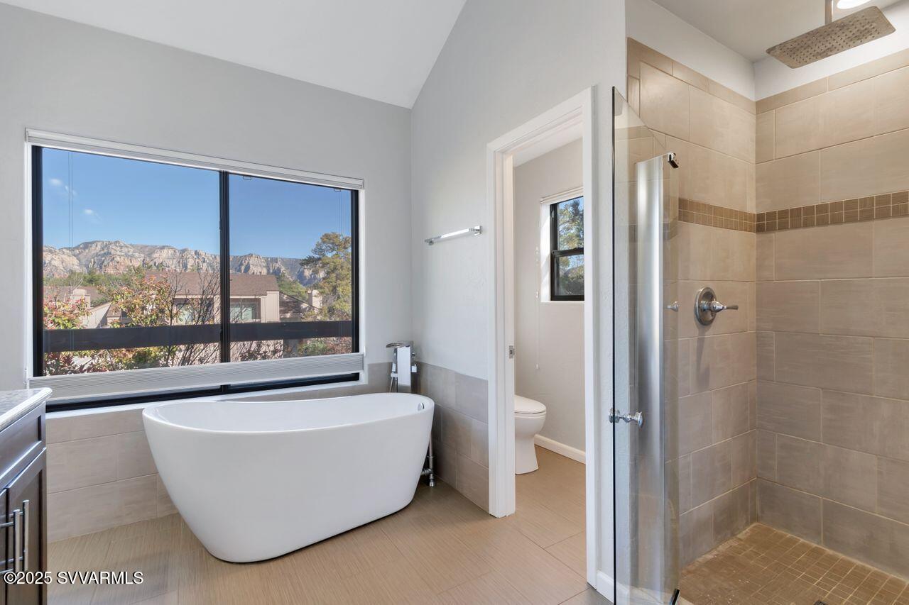 Sedona, Arizona, 86336, United States, 2 Bedrooms Bedrooms, ,2 BathroomsBathrooms,Residential,For Sale,1901388