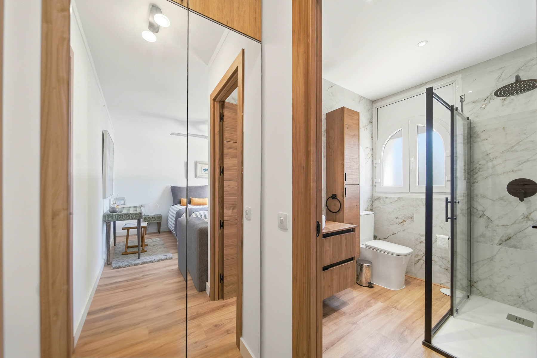  Elegant villa renovated in prime location on the canal - 物件實景