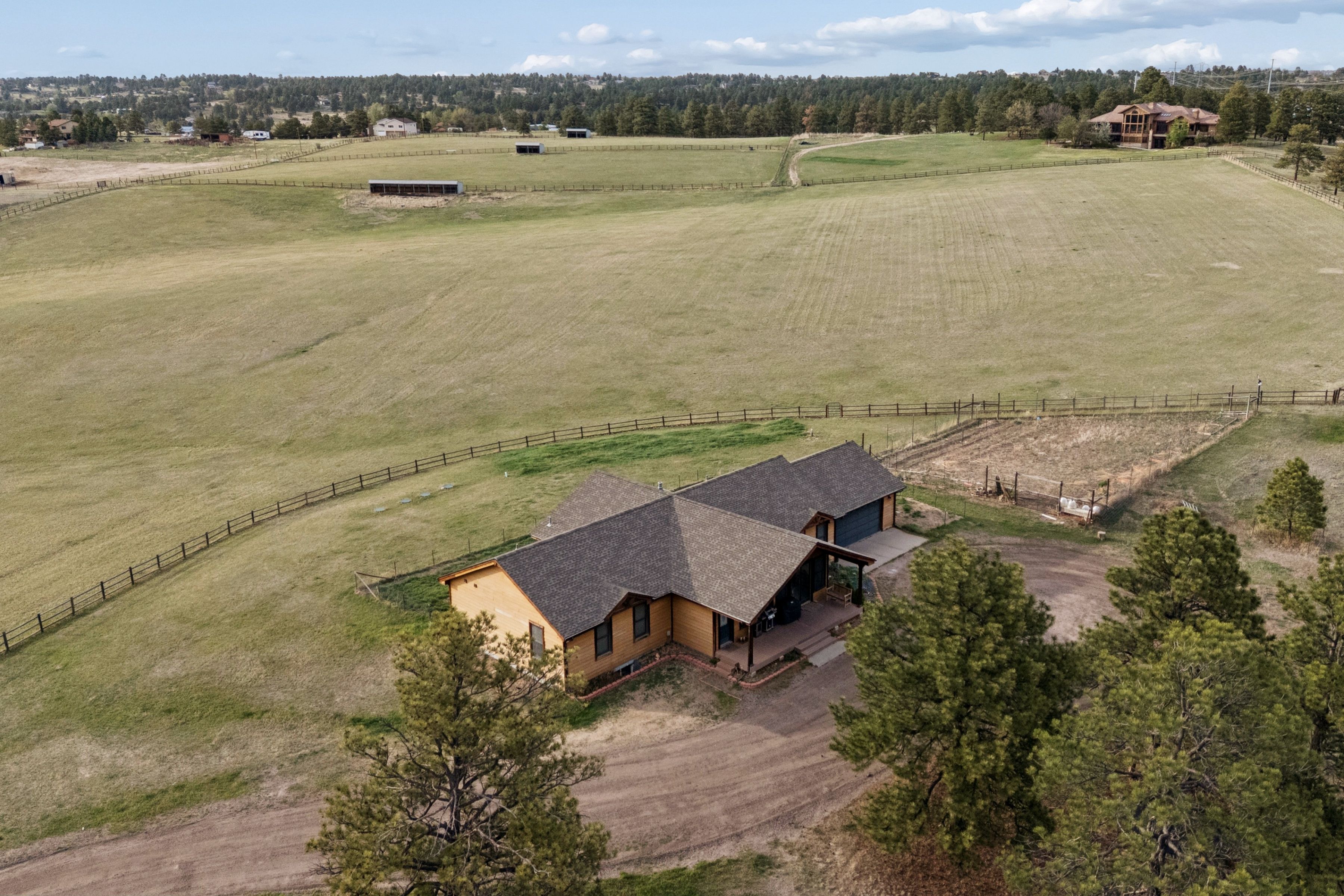  40 Acre Equestrian Estate Minutes from Downtown Parker - 物件實景