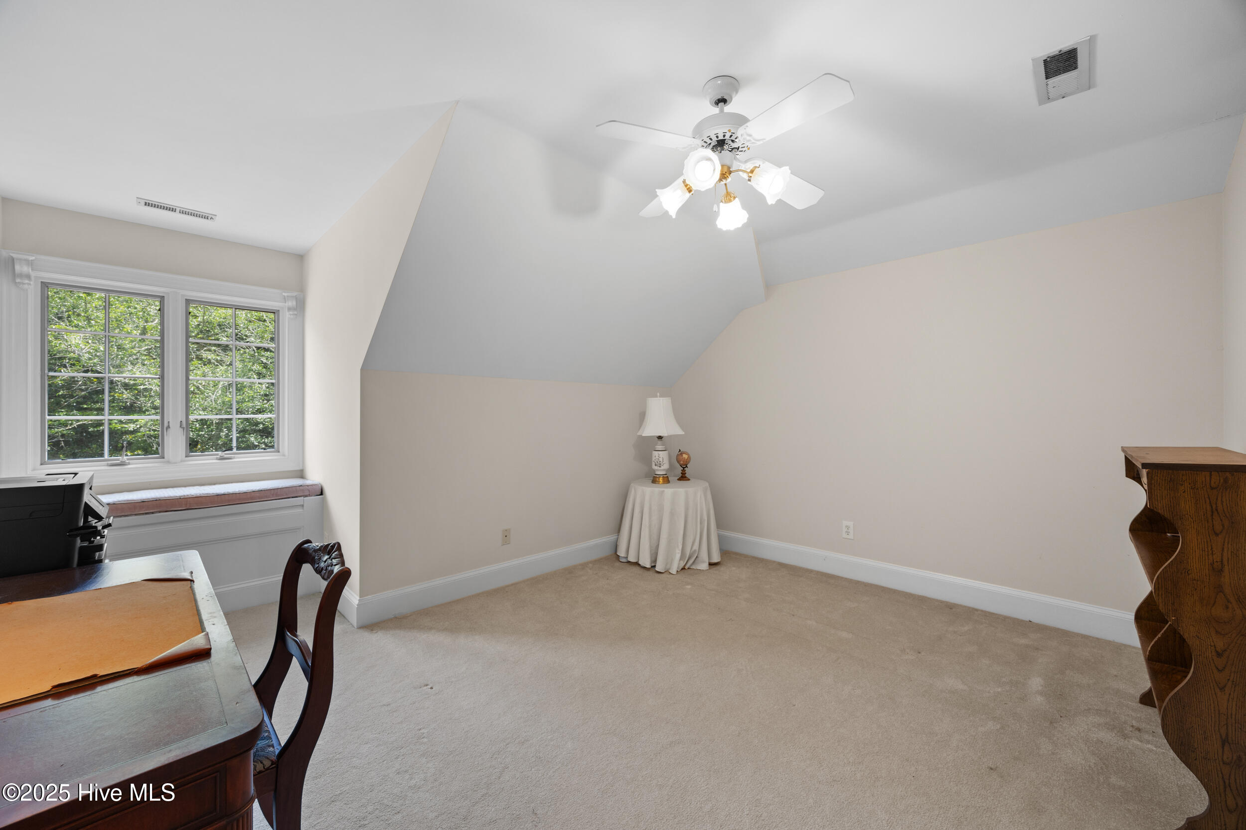 Wilmington, North Carolina, 28405, United States, 4 Bedrooms Bedrooms, ,4 BathroomsBathrooms,Residential,For Sale,1876476