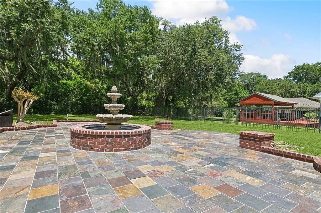 Belle Chasse, Louisiana, 70037, United States, 4 Bedrooms Bedrooms, ,3 BathroomsBathrooms,Residential,For Sale,1818927