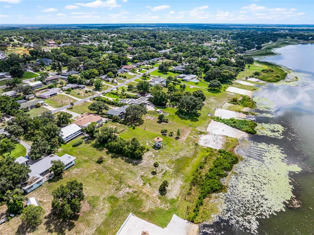 Lake Wales, Florida, 33853, United States, 4 Bedrooms Bedrooms, ,4 BathroomsBathrooms,Residential,For Sale,1927292