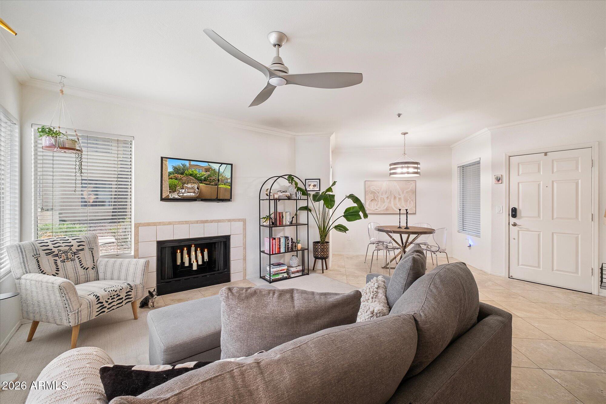 Indian Bend Rd, Scottsdale, AZ 85250