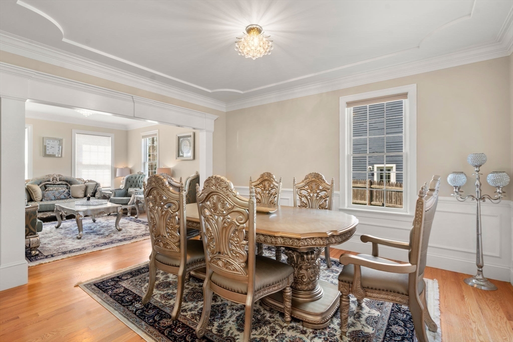 Needham, Massachusetts, 02492, United States, 5 Bedrooms Bedrooms, ,5 BathroomsBathrooms,Residential,For Sale,1850362