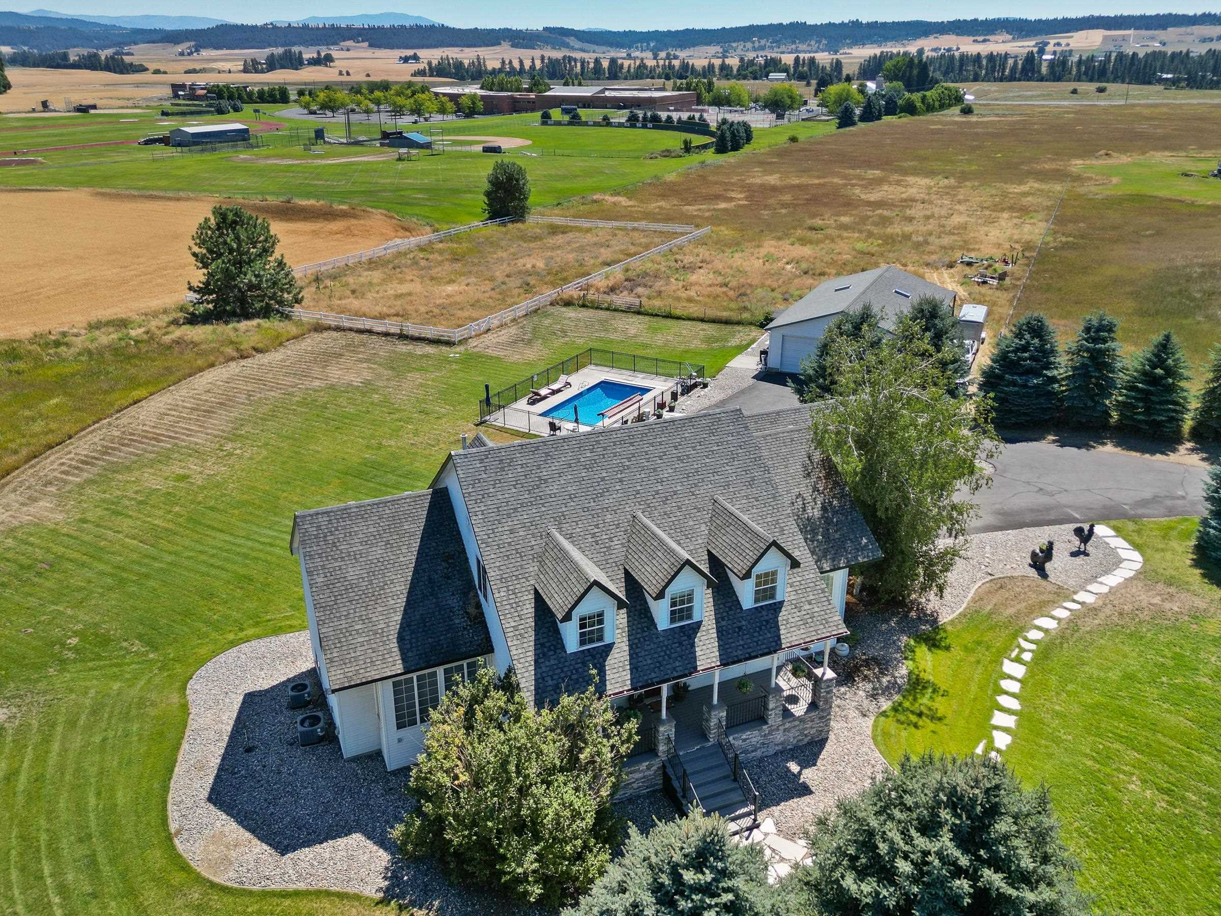 Mead, Washington, 99021, United States, 5 Bedrooms Bedrooms, ,5 BathroomsBathrooms,Residential,For Sale,1838740