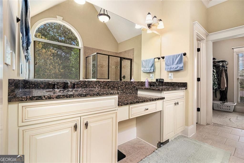 Douglasville, Georgia, 30135, United States, 5 Bedrooms Bedrooms, ,4 BathroomsBathrooms,Residential,For Sale,1886853