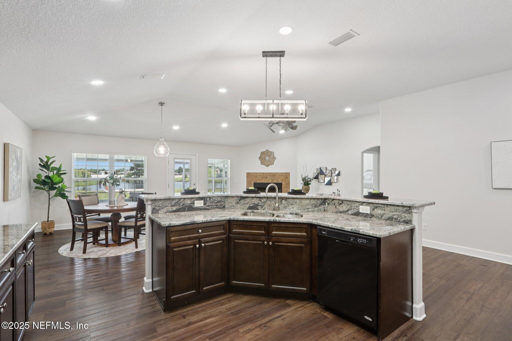 Callahan, Florida, 32011, United States, 3 Bedrooms Bedrooms, ,2 BathroomsBathrooms,Residential,For Sale,1947462