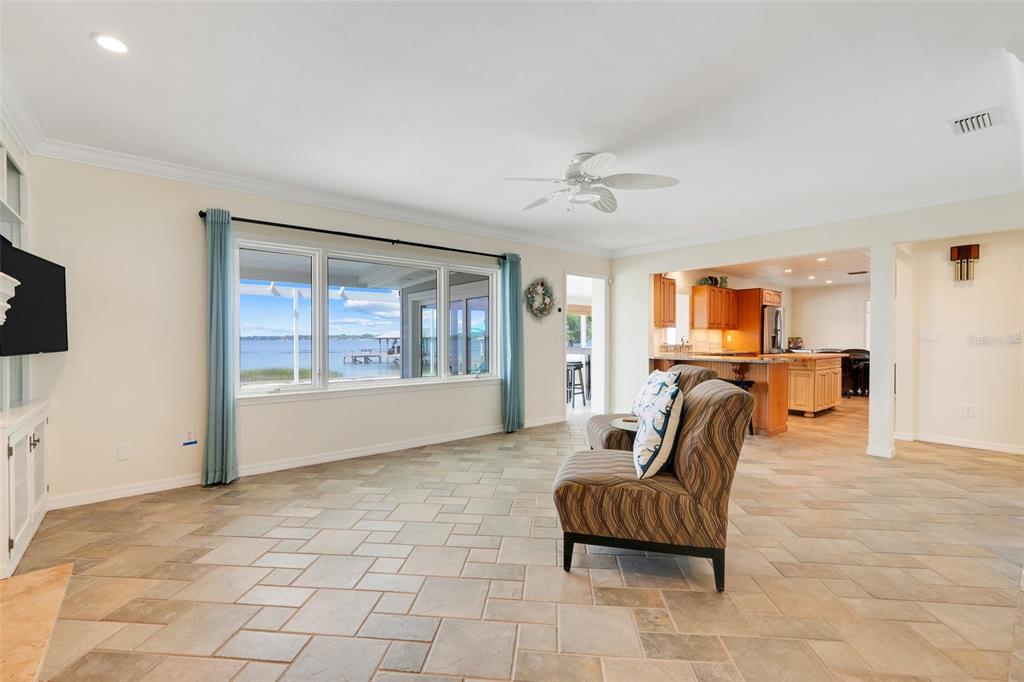 Belle Isle, Florida, 32812, United States, 4 Bedrooms Bedrooms, ,4 BathroomsBathrooms,Residential,For Sale,1795012
