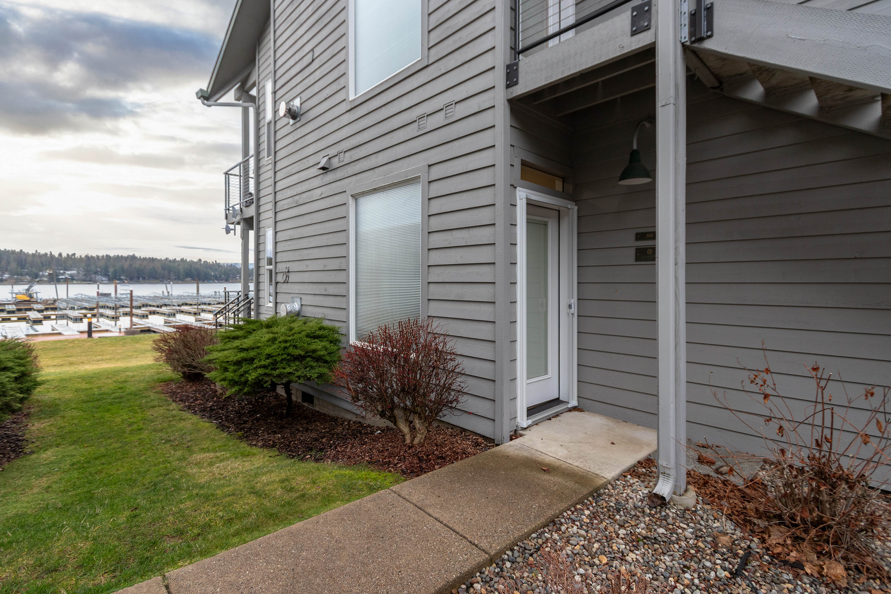 Hope, Idaho, 83836, United States, 2 Bedrooms Bedrooms, ,1 BathroomBathrooms,Residential,For Sale,2010313