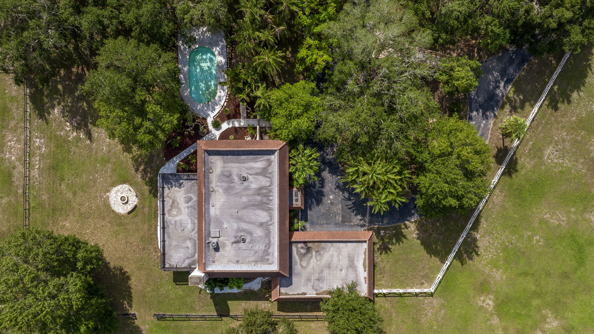 Palmetto, Florida, 34221, United States, 5 Bedrooms Bedrooms, ,4 BathroomsBathrooms,Residential,For Sale,1921911