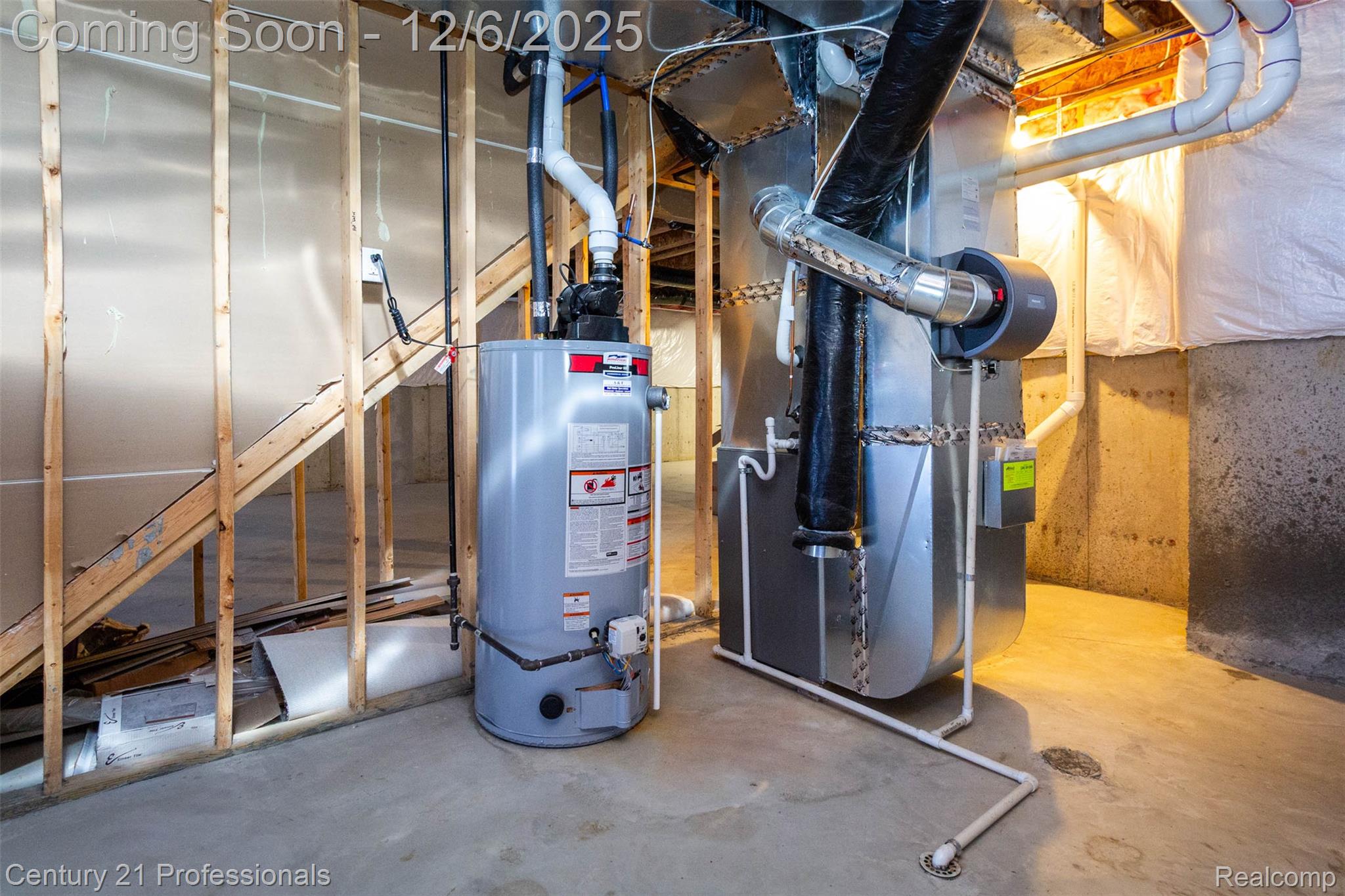 LakeOrion, Michigan, 48360, United States, 4 Bedrooms Bedrooms, ,3 BathroomsBathrooms,Residential,For Sale,2000120