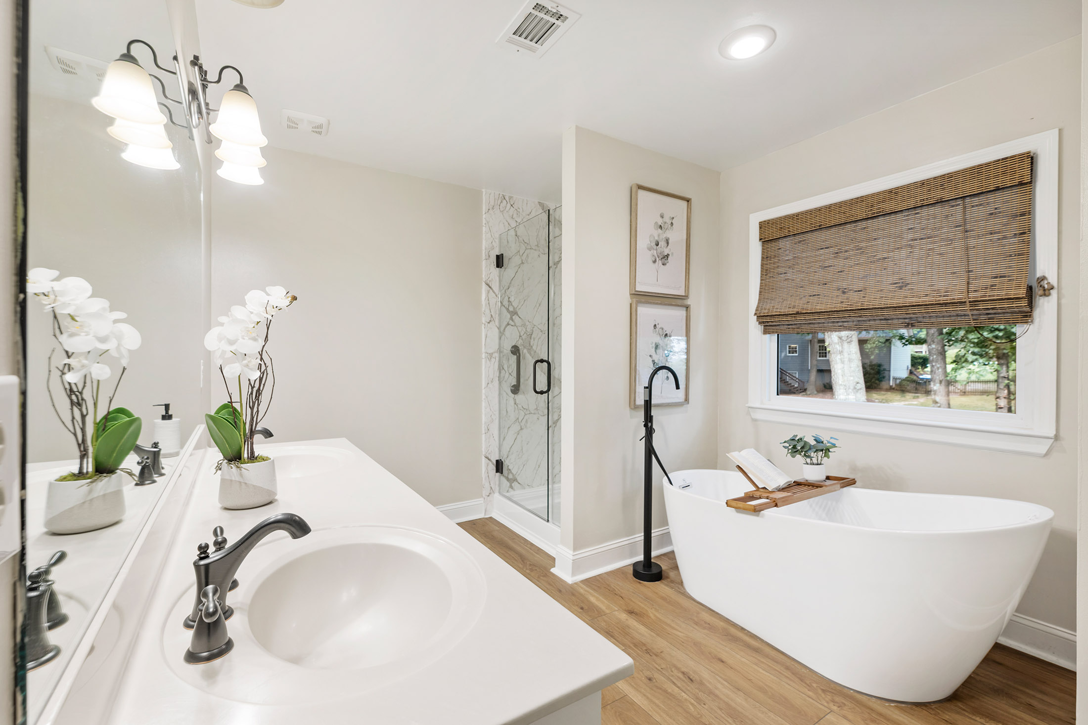  Andover North Home Blends Privacy and Convenience - 物件實景