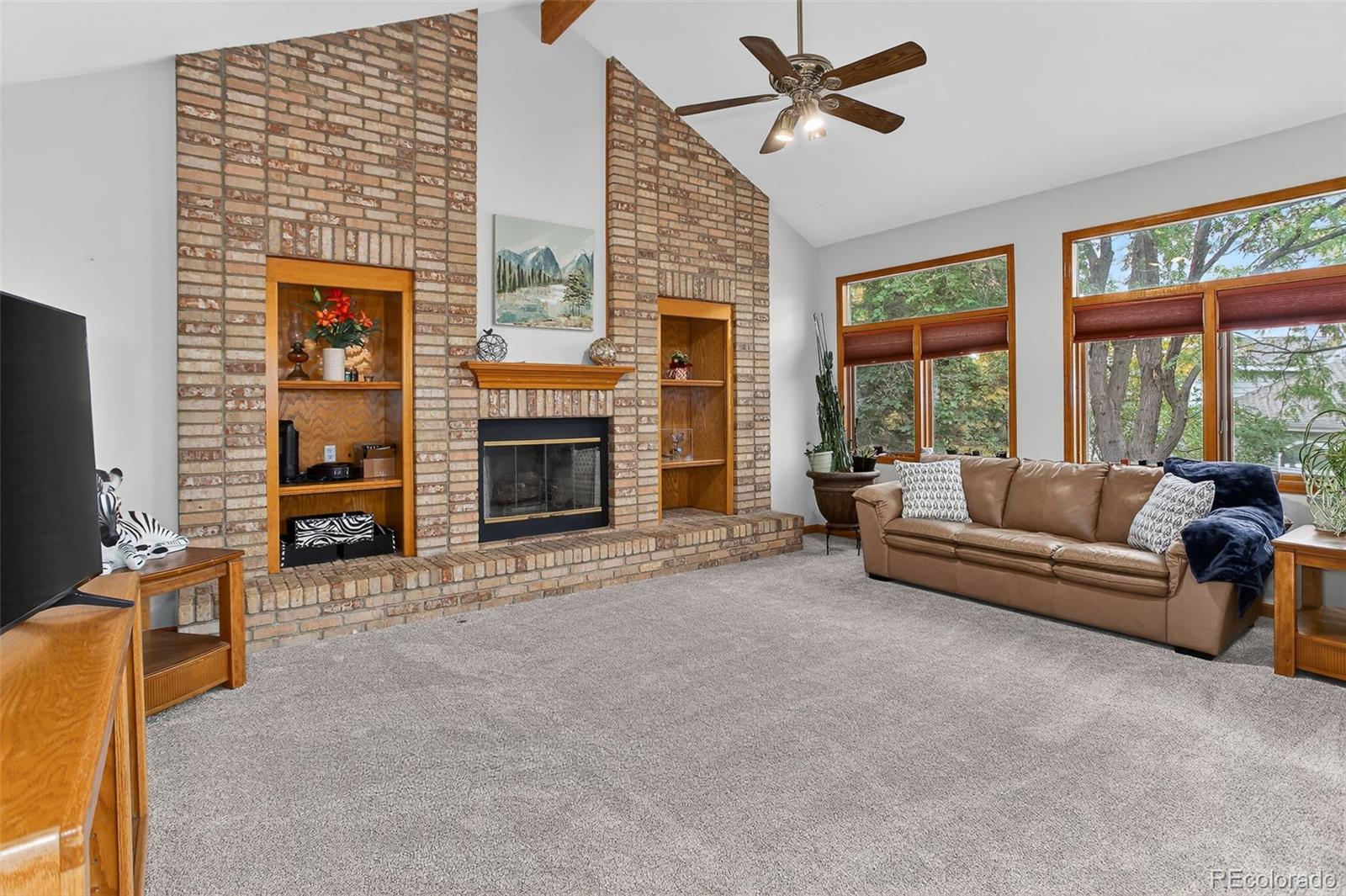 Littleton, Colorado, 80127, United States, 4 Bedrooms Bedrooms, ,3 BathroomsBathrooms,Residential,For Sale,1992155