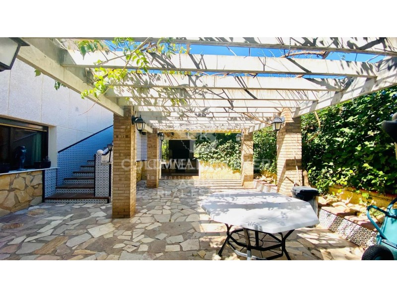 Alicante, l'Alf?s del Pi, Alfaz del Pi Pueblo-Urb, l'Alfàs del Pi, Comunidad Valenciana, 03580, ES, 7 Bedrooms Bedrooms, ,4 BathroomsBathrooms,Residential,For Sale,Alicante, l'Alf?s del Pi, Alfaz del Pi Pueblo-Urb,1603001
