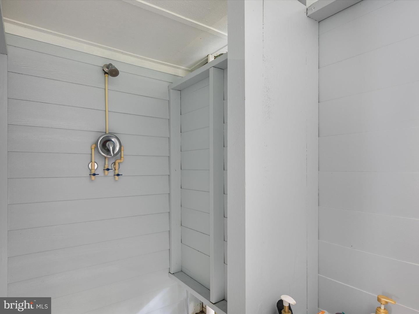 Bethany Beach, Delaware, 19930, United States, 5 Bedrooms Bedrooms, ,4 BathroomsBathrooms,Residential,For Sale,1826510