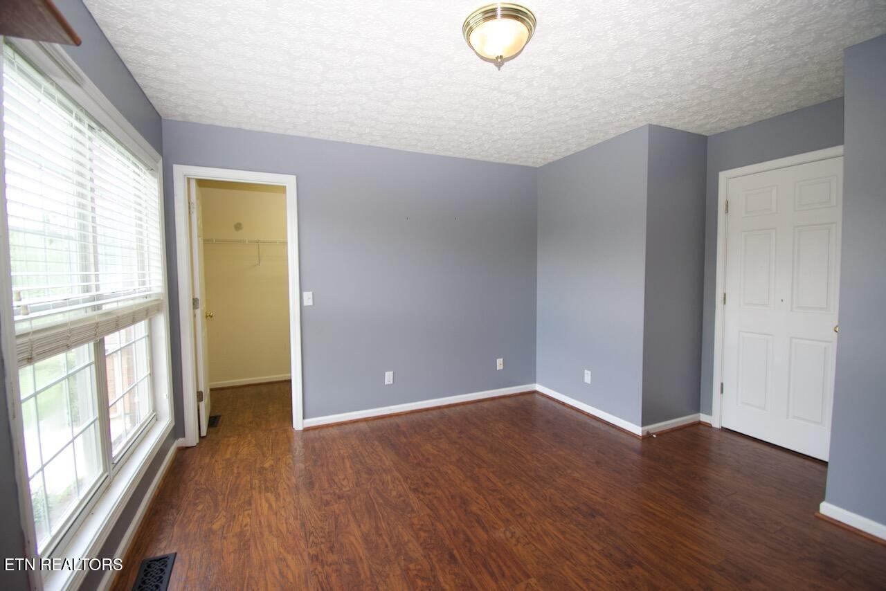 Maryville, Tennessee, 37803, United States, 3 Bedrooms Bedrooms, ,3 BathroomsBathrooms,Residential,For Sale,1857771