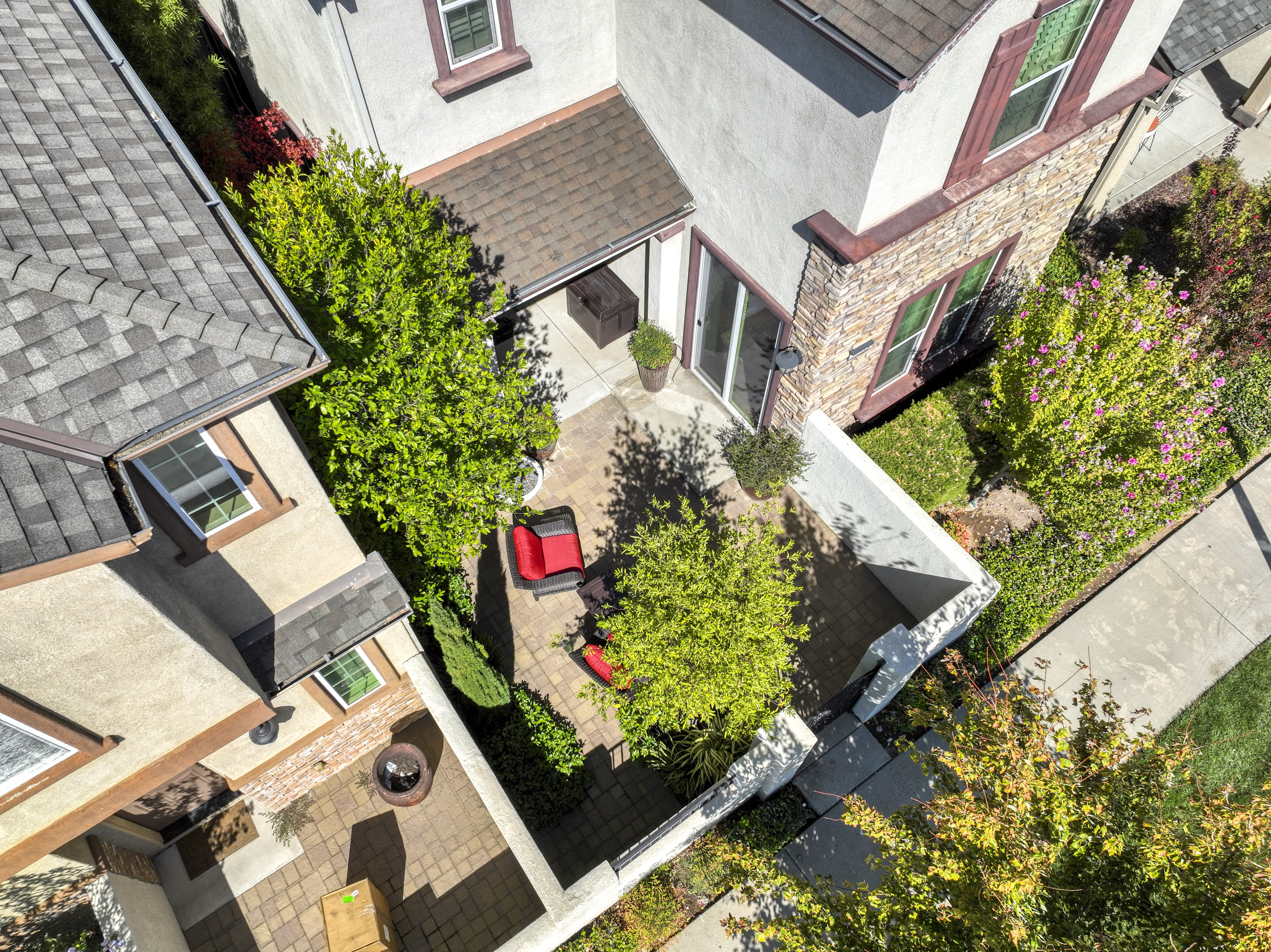  3041 Village Center Drive, Roseville, CA 95747 - 物件實景