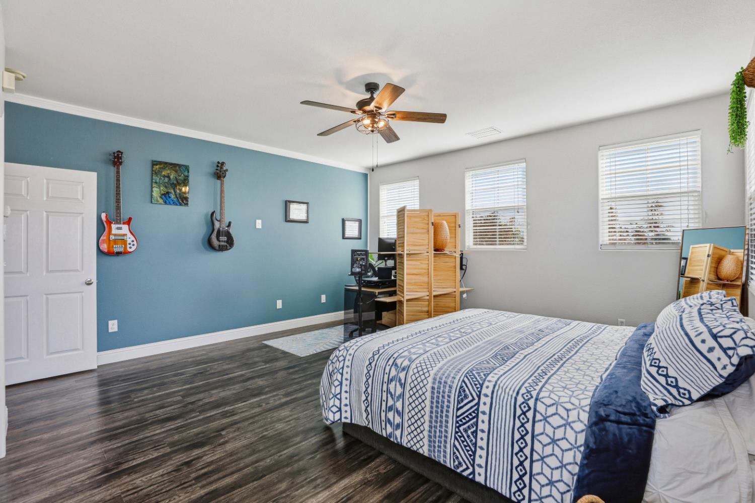 Rancho Cordova, California, 95670, United States, 3 Bedrooms Bedrooms, ,3 BathroomsBathrooms,Residential,For Sale,1991437