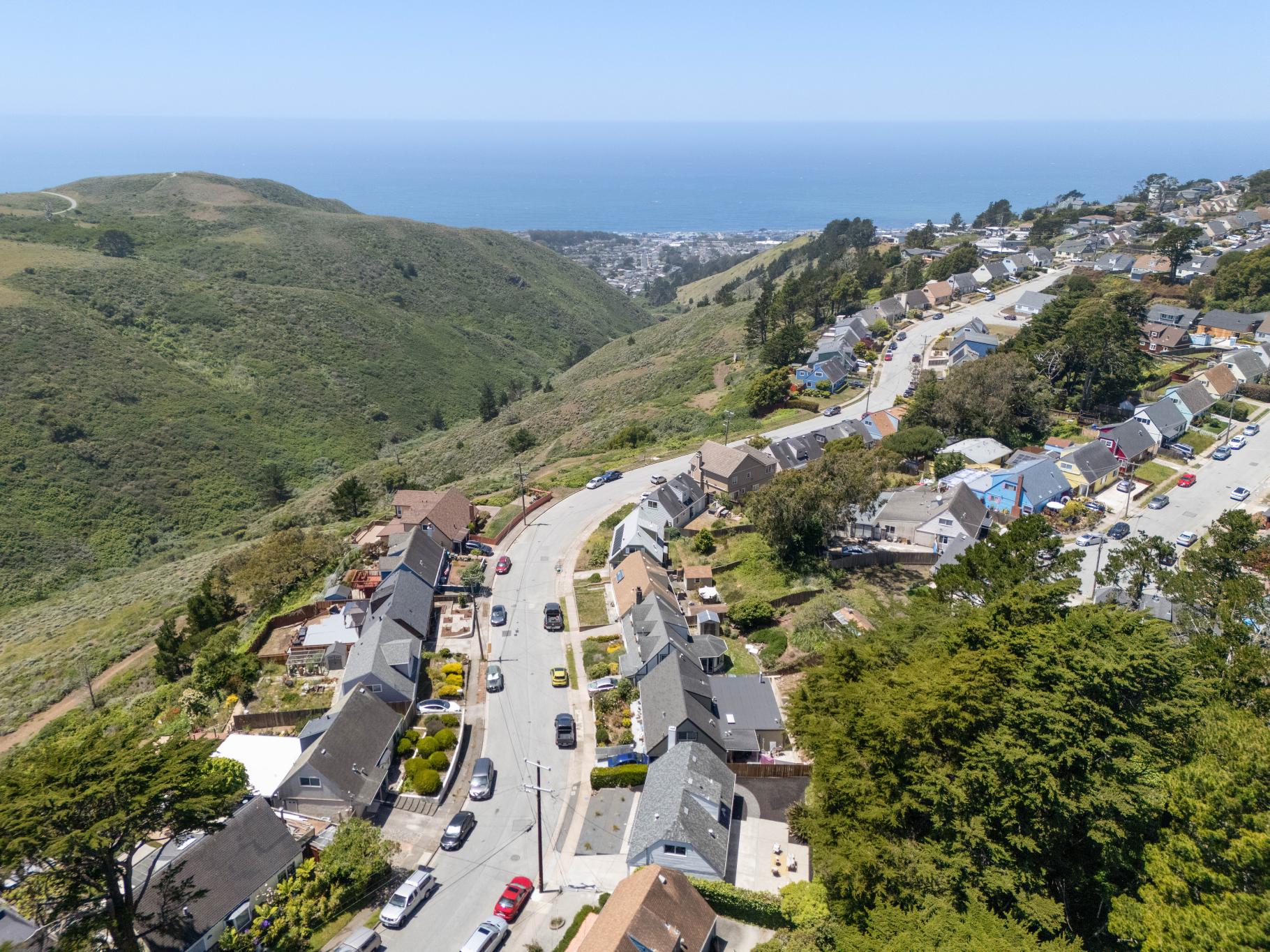  Exceptional Pacifica Retreat with Views - 物件實景