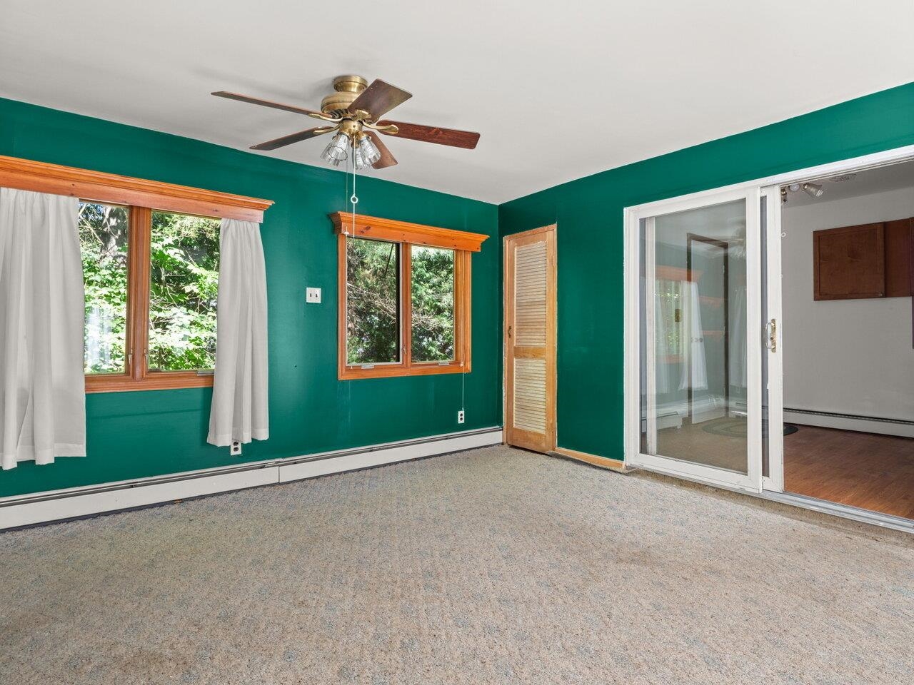 Essex, Vermont, 05452, United States, 4 Bedrooms Bedrooms, ,2 BathroomsBathrooms,Residential,For Sale,1927530