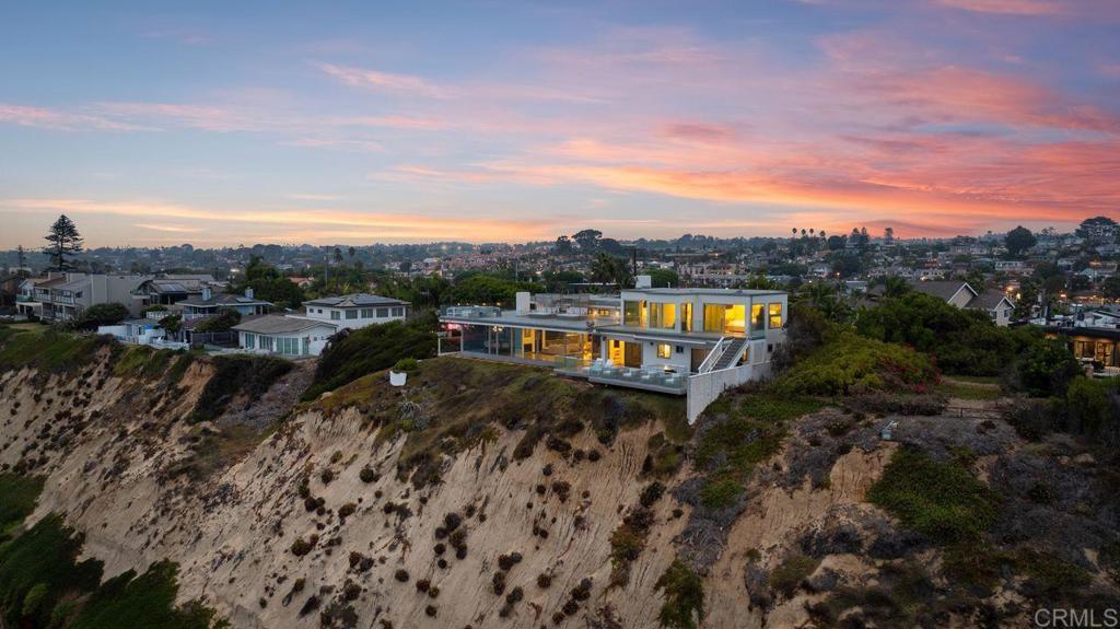 Encinitas, California, 92024, United States, 5 Bedrooms Bedrooms, ,7 BathroomsBathrooms,Residential,For Sale,2003398