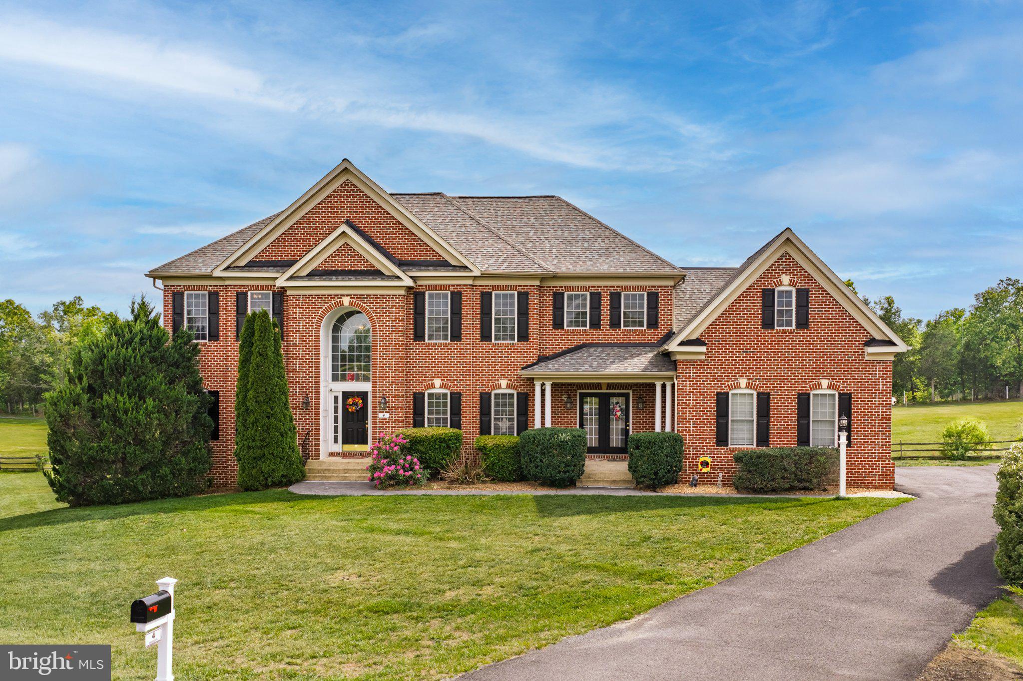 Middletown, Virginia, 22645, United States, 6 Bedrooms Bedrooms, ,6 BathroomsBathrooms,Residential,For Sale,2044764