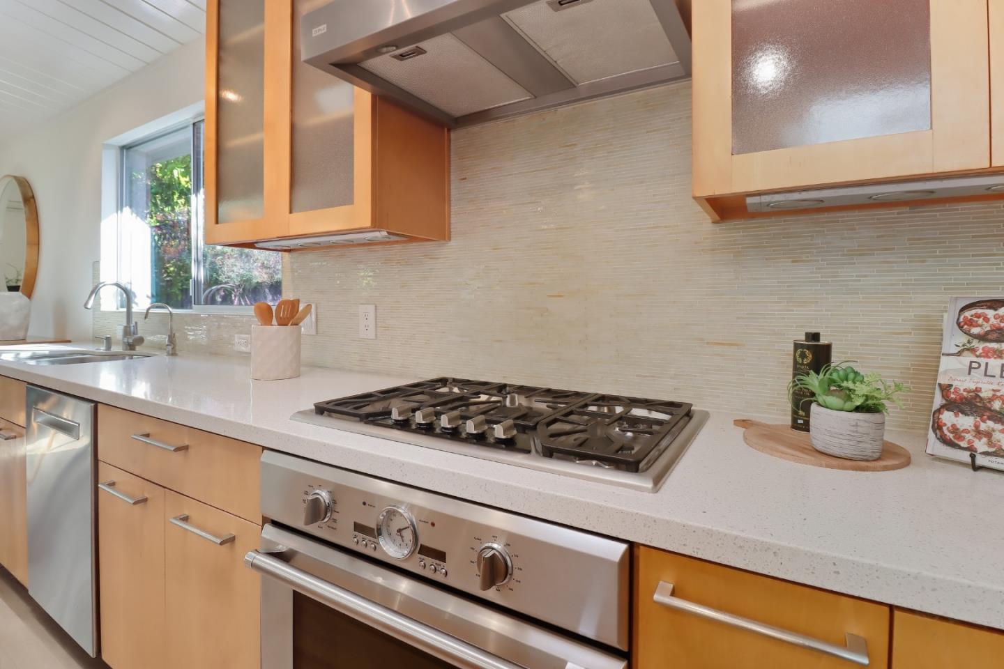 Cupertino, California, 95014, United States, 4 Bedrooms Bedrooms, ,2 BathroomsBathrooms,Residential,For Sale,1986289