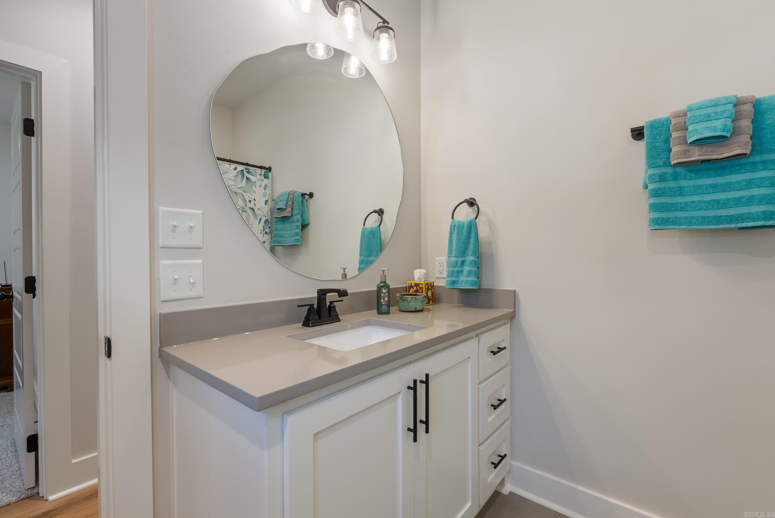 Maumelle, Arkansas, 72113, United States, 4 Bedrooms Bedrooms, ,3 BathroomsBathrooms,Residential,For Sale,1983725