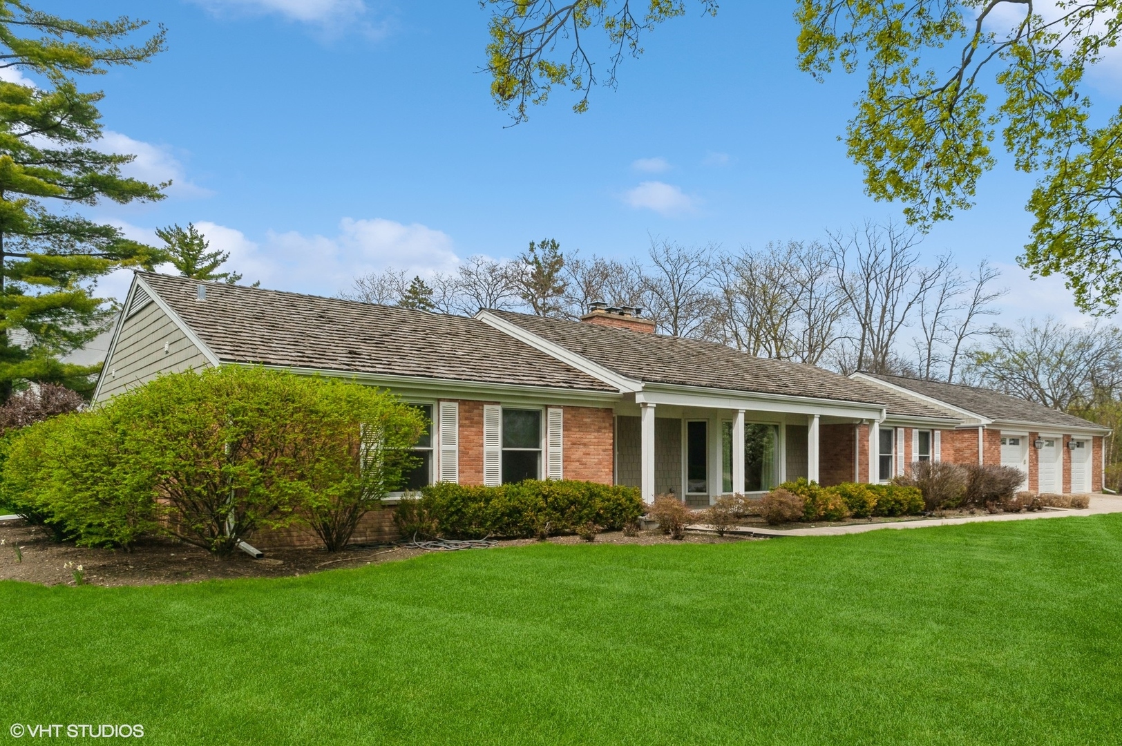 Lake Forest, Illinois, 60045, United States, 3 Bedrooms Bedrooms, ,5 BathroomsBathrooms,Residential,For Sale,1794834