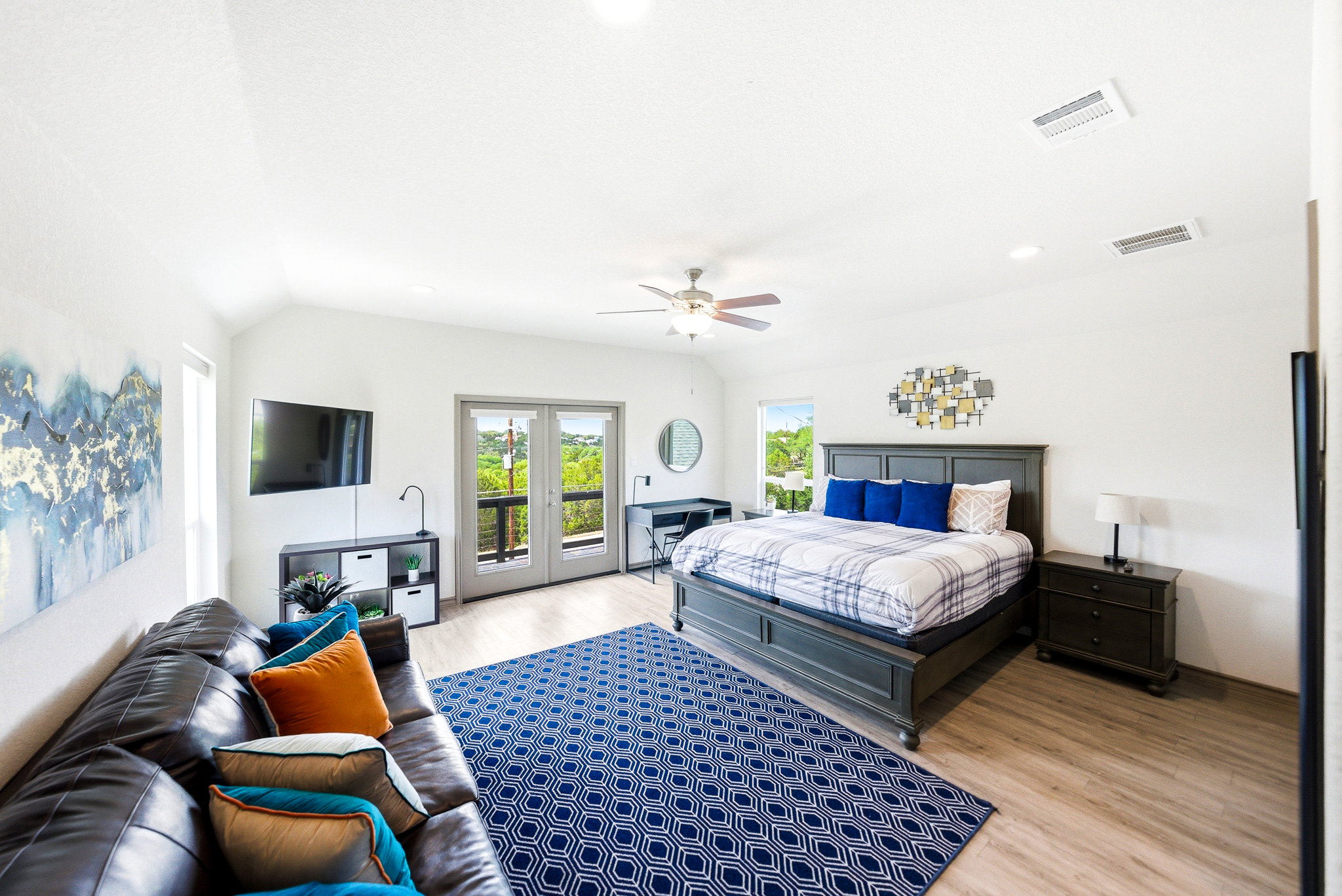  Canyon Lake Home with Hot Tub and Balcony Views - 物件實景