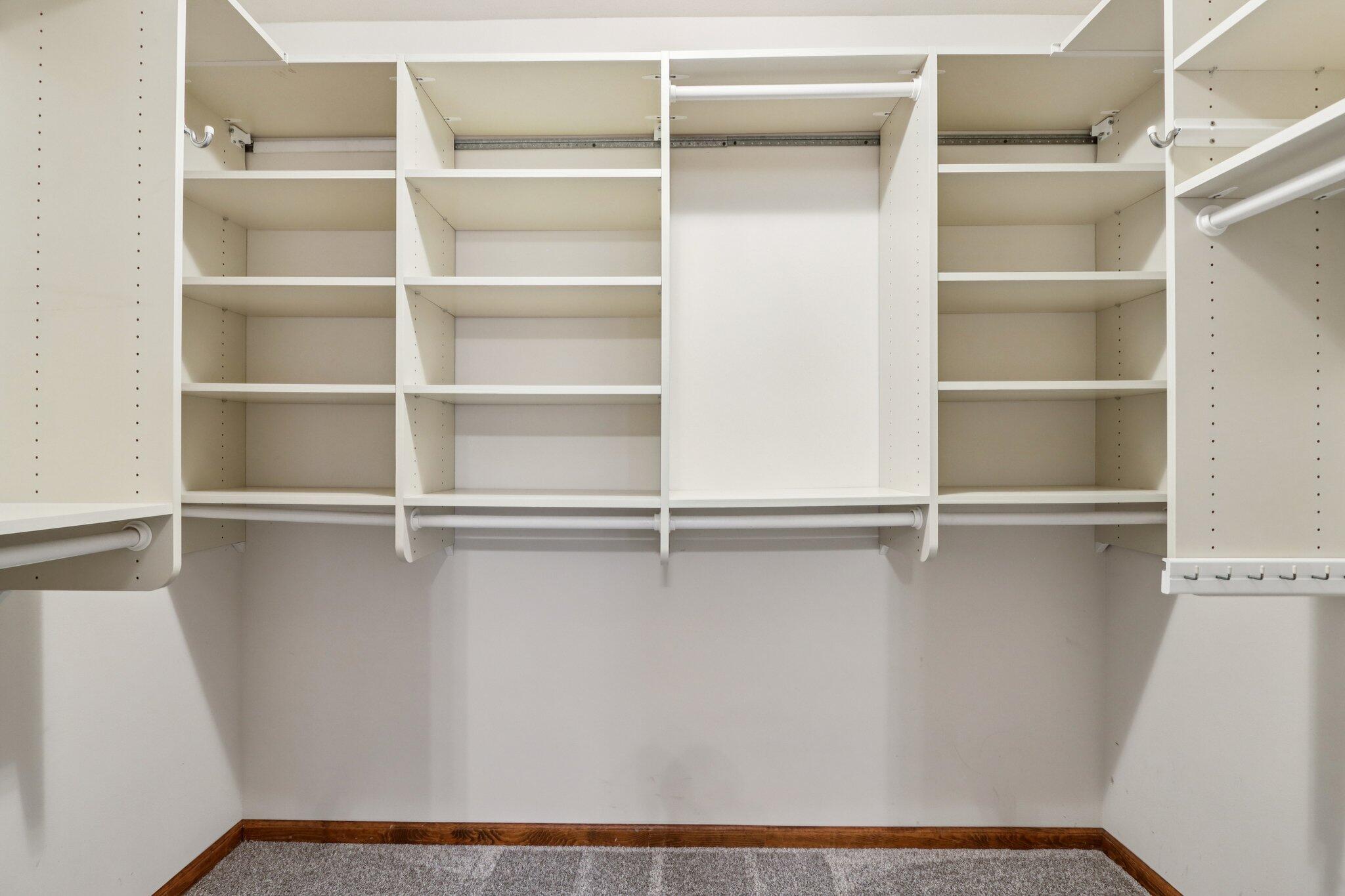 Muskego, Wisconsin, 53150, United States, 3 Bedrooms Bedrooms, ,3 BathroomsBathrooms,Residential,For Sale,2007813