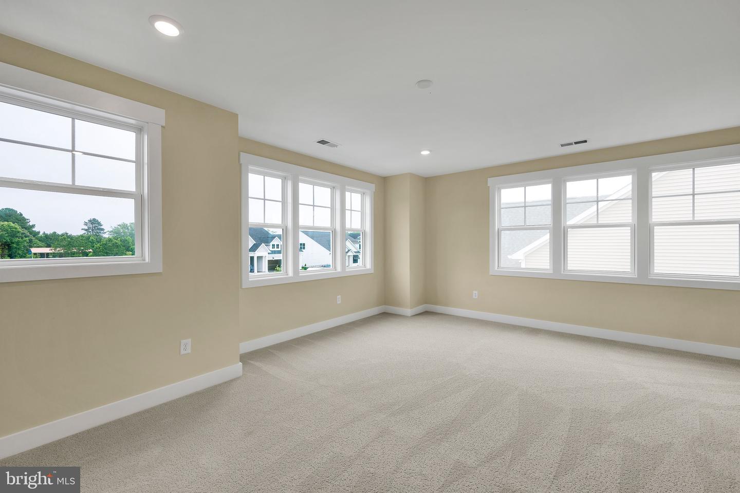 Frankford, Delaware, 19945, United States, 3 Bedrooms Bedrooms, ,4 BathroomsBathrooms,Residential,For Sale,1840364