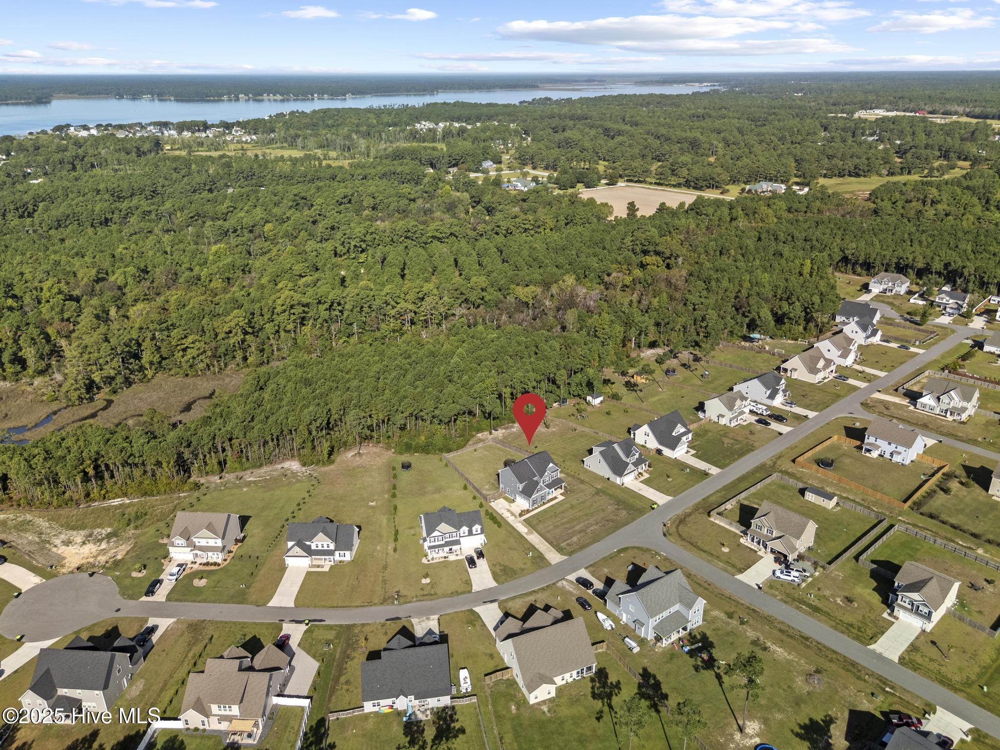 Peletier, North Carolina, 28584, United States, 4 Bedrooms Bedrooms, ,3 BathroomsBathrooms,Residential,For Sale,1976266