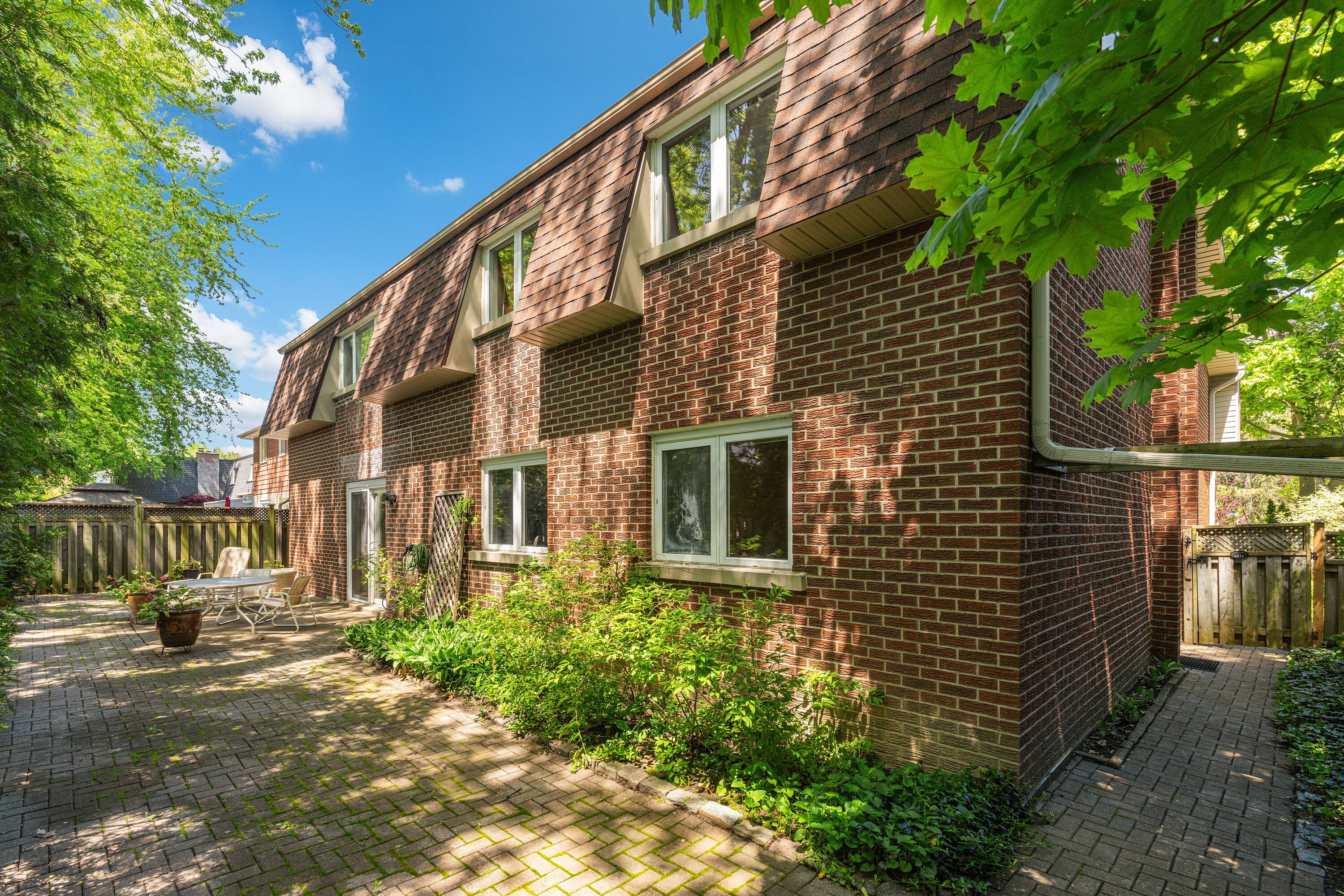 Family Living In Denlow Estate - 物件實景