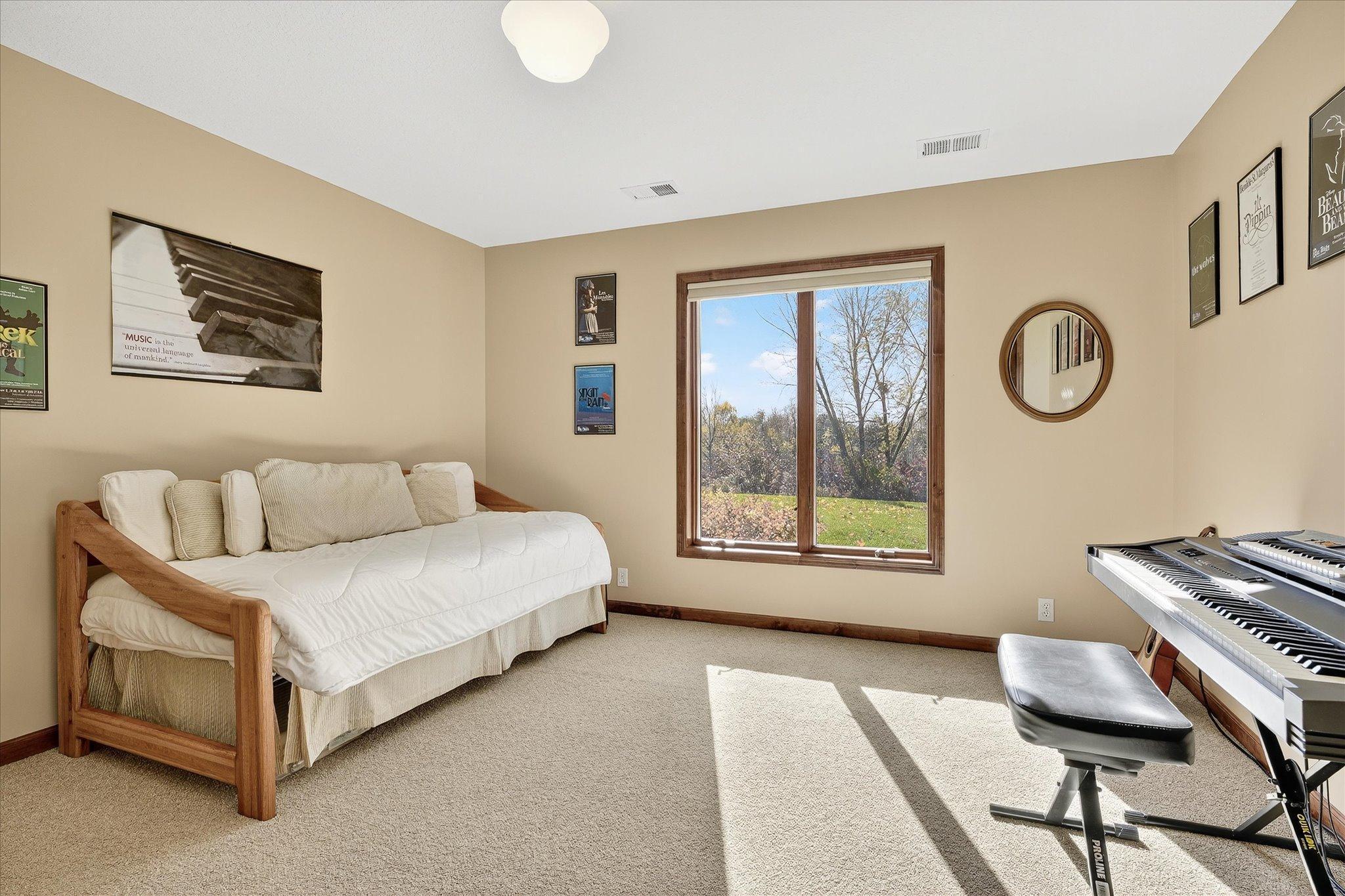 Medina, Minnesota, 55340, United States, 5 Bedrooms Bedrooms, ,3 BathroomsBathrooms,Residential,For Sale,1989034