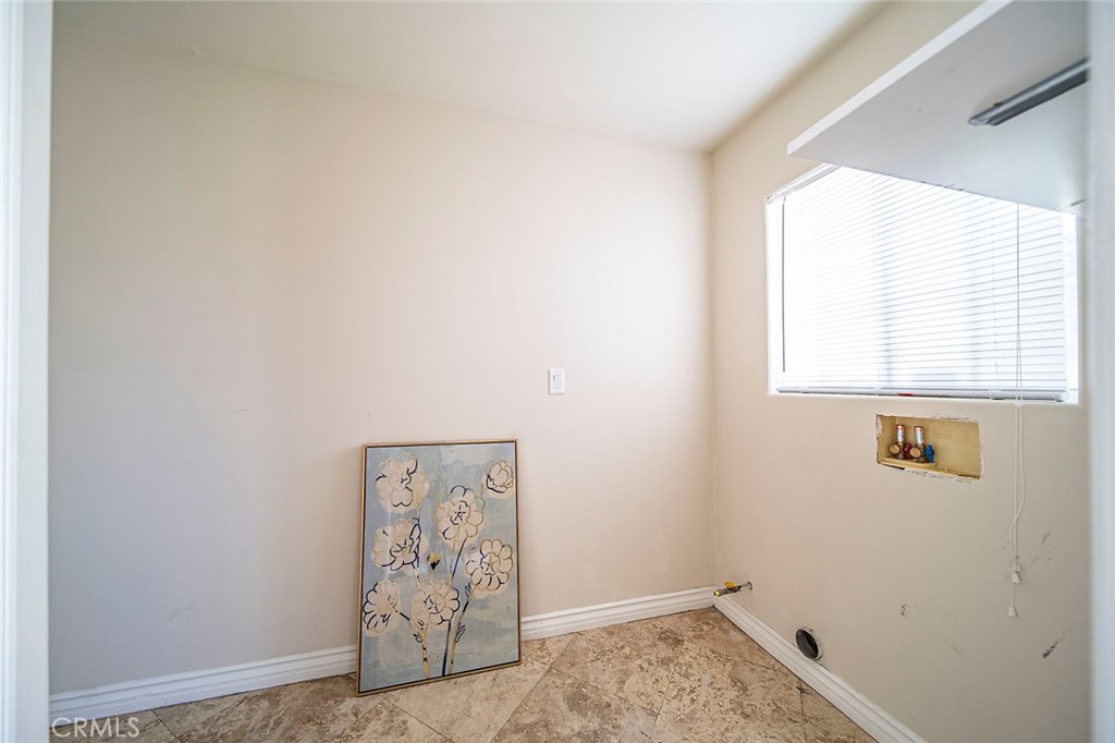 Rialto, California, 92377, United States, 4 Bedrooms Bedrooms, ,2 BathroomsBathrooms,Residential,For Sale,1899973