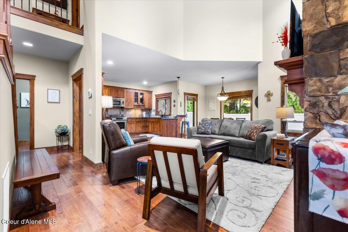 Hayden, Idaho, 83835, United States, 3 Bedrooms Bedrooms, ,3 BathroomsBathrooms,Residential,For Sale,1992408