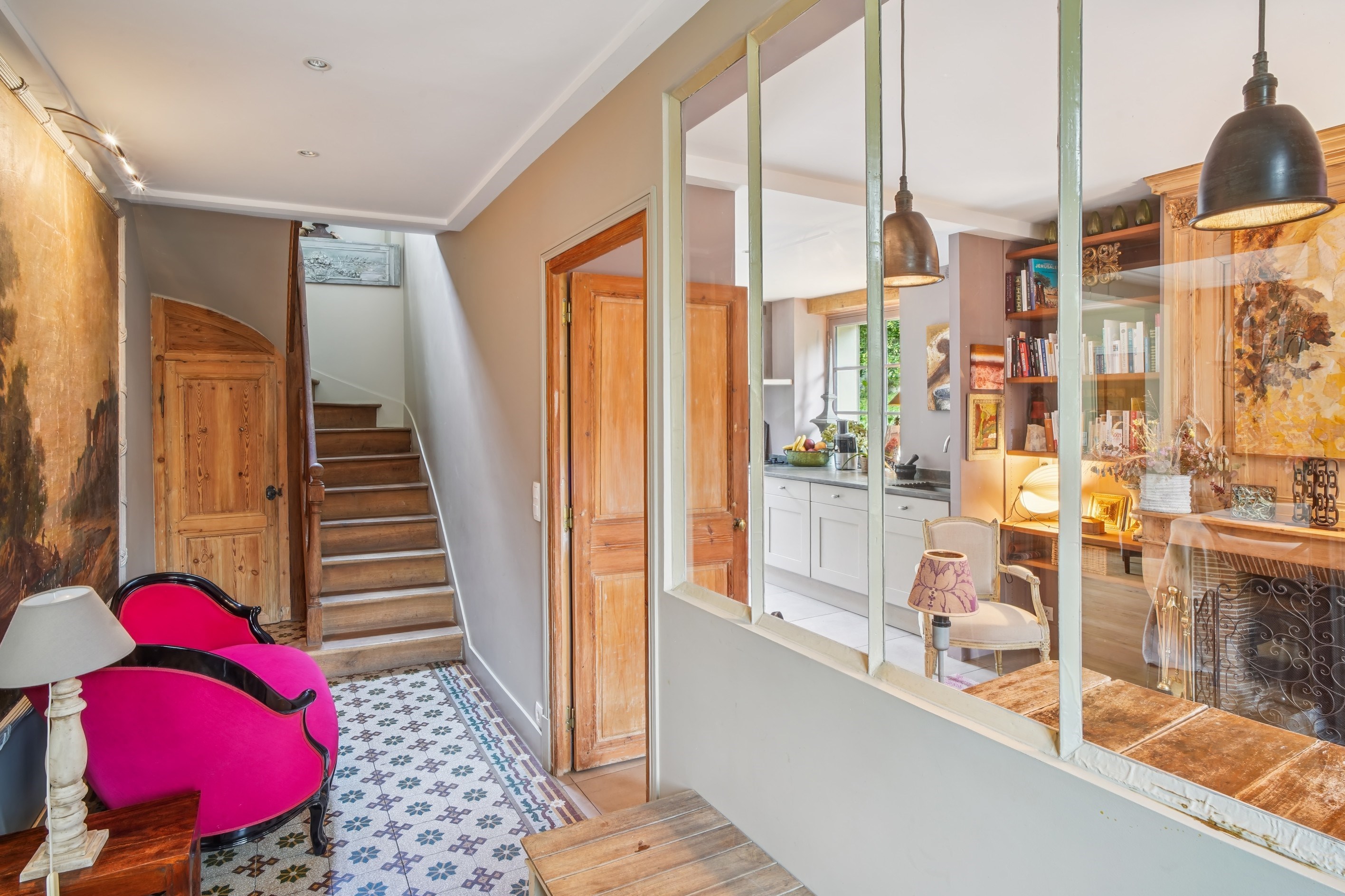  CHARMING PROPERTY ON THE OUTSKIRTS OF PARIS - 物件實景