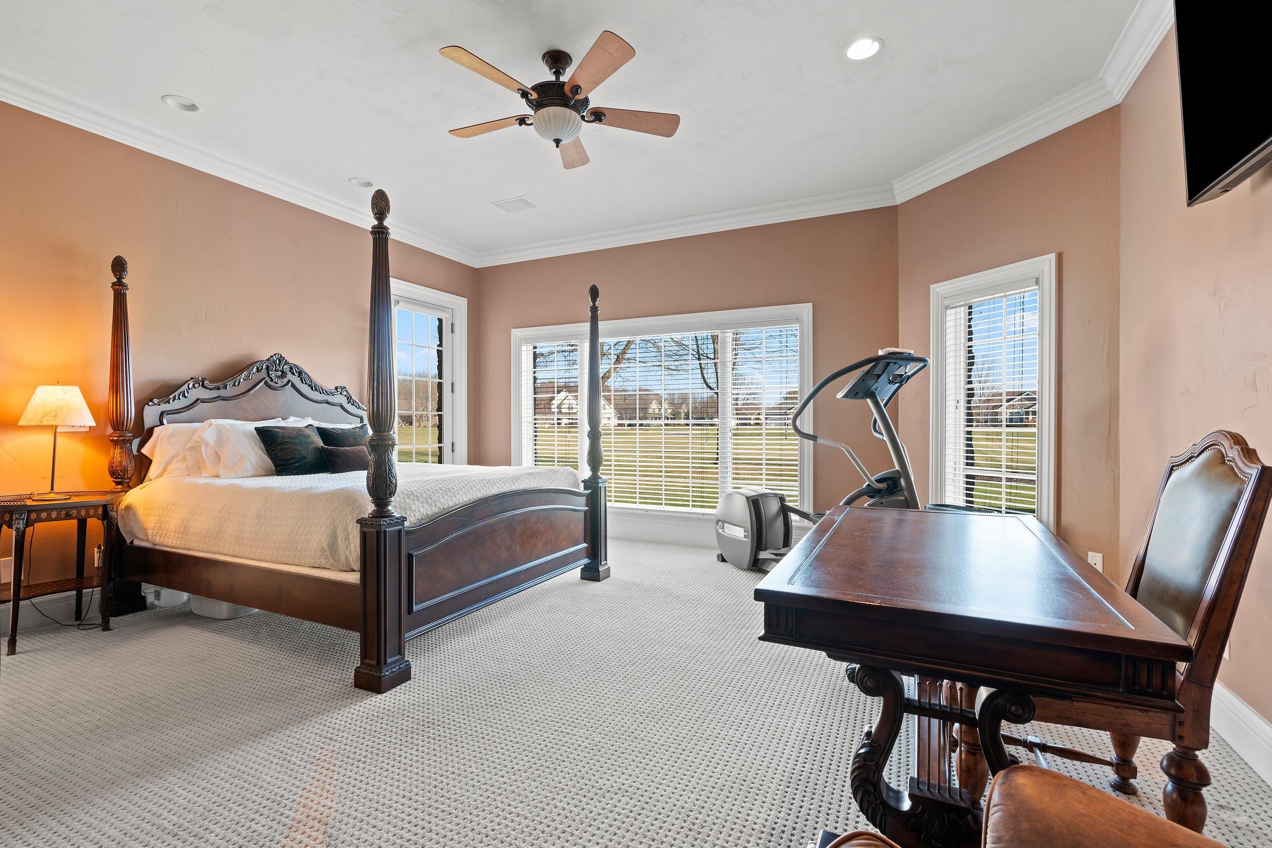 MENASHA, Wisconsin, 54952, United States, 6 Bedrooms Bedrooms, ,5 BathroomsBathrooms,Residential,For Sale,1994548