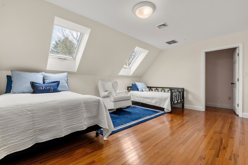 Westwood, Massachusetts, 02090, United States, 4 Bedrooms Bedrooms, ,3 BathroomsBathrooms,Residential,For Sale,1991844