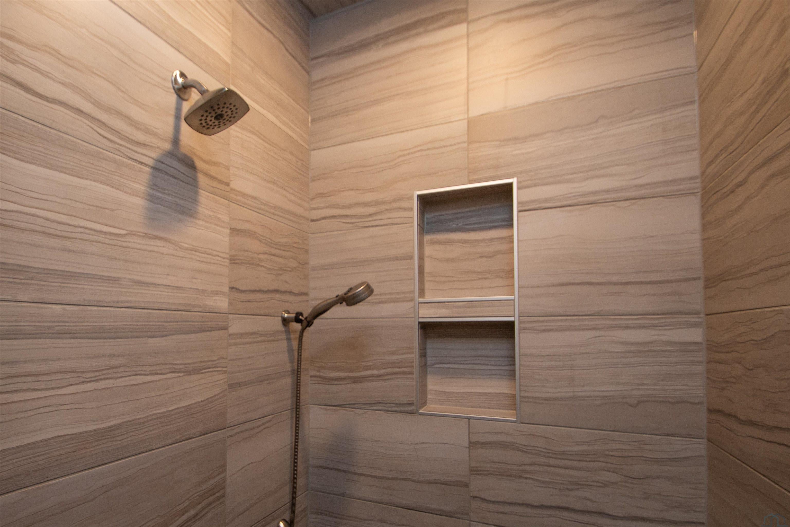 Jefferson, South Dakota, 57038, United States, 6 Bedrooms Bedrooms, ,3 BathroomsBathrooms,Residential,For Sale,1978978