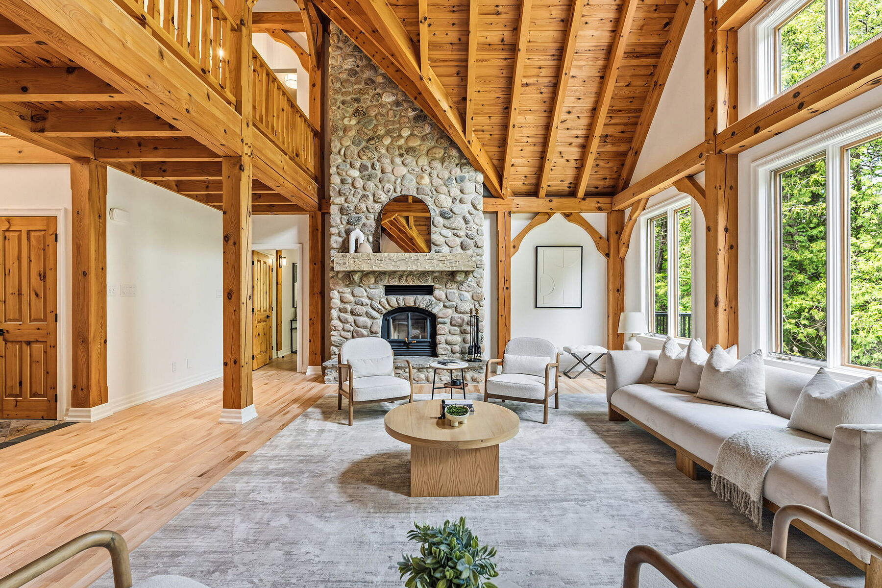  Timber Frame. Truly. - 物件實景