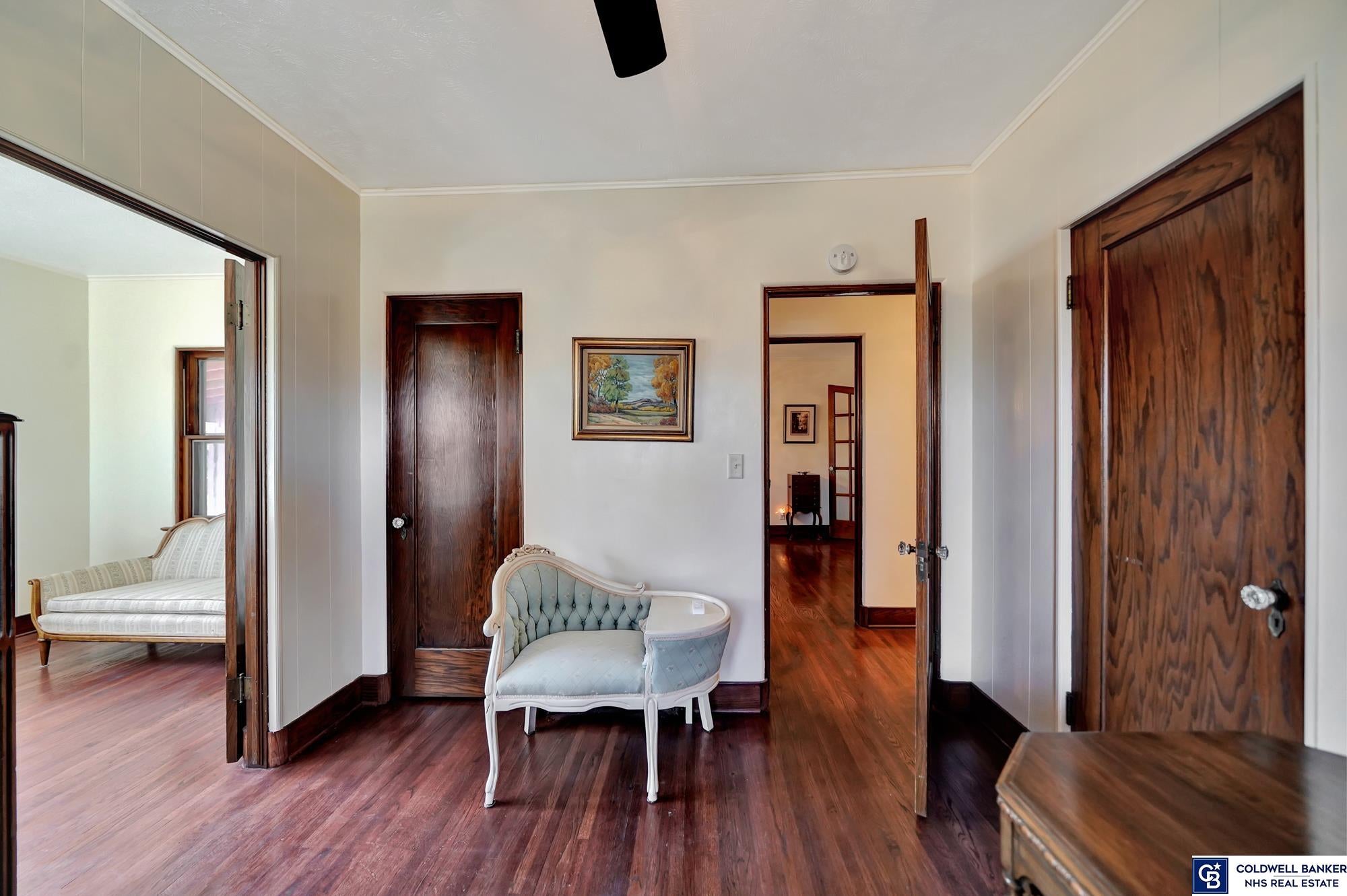Lincoln, Nebraska, 68510, United States, 6 Bedrooms Bedrooms, ,2 BathroomsBathrooms,Residential,For Sale,1796246