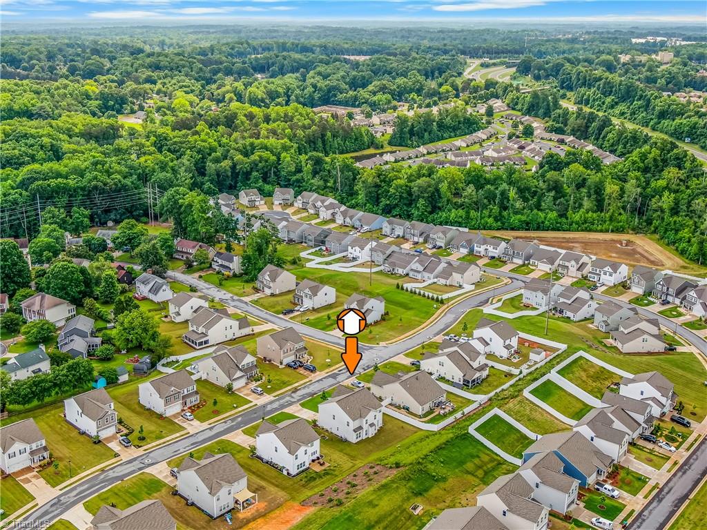High Point, North Carolina, 27265, United States, 5 Bedrooms Bedrooms, ,4 BathroomsBathrooms,Residential,For Sale,1951573