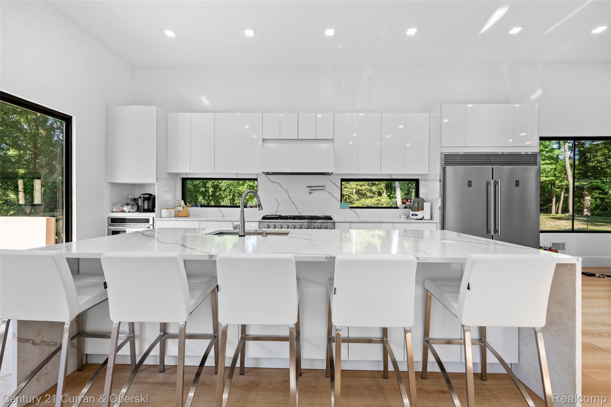 Farmington, Michigan, 48334, United States, 7 Bedrooms Bedrooms, ,8 BathroomsBathrooms,Residential,For Sale,1980731