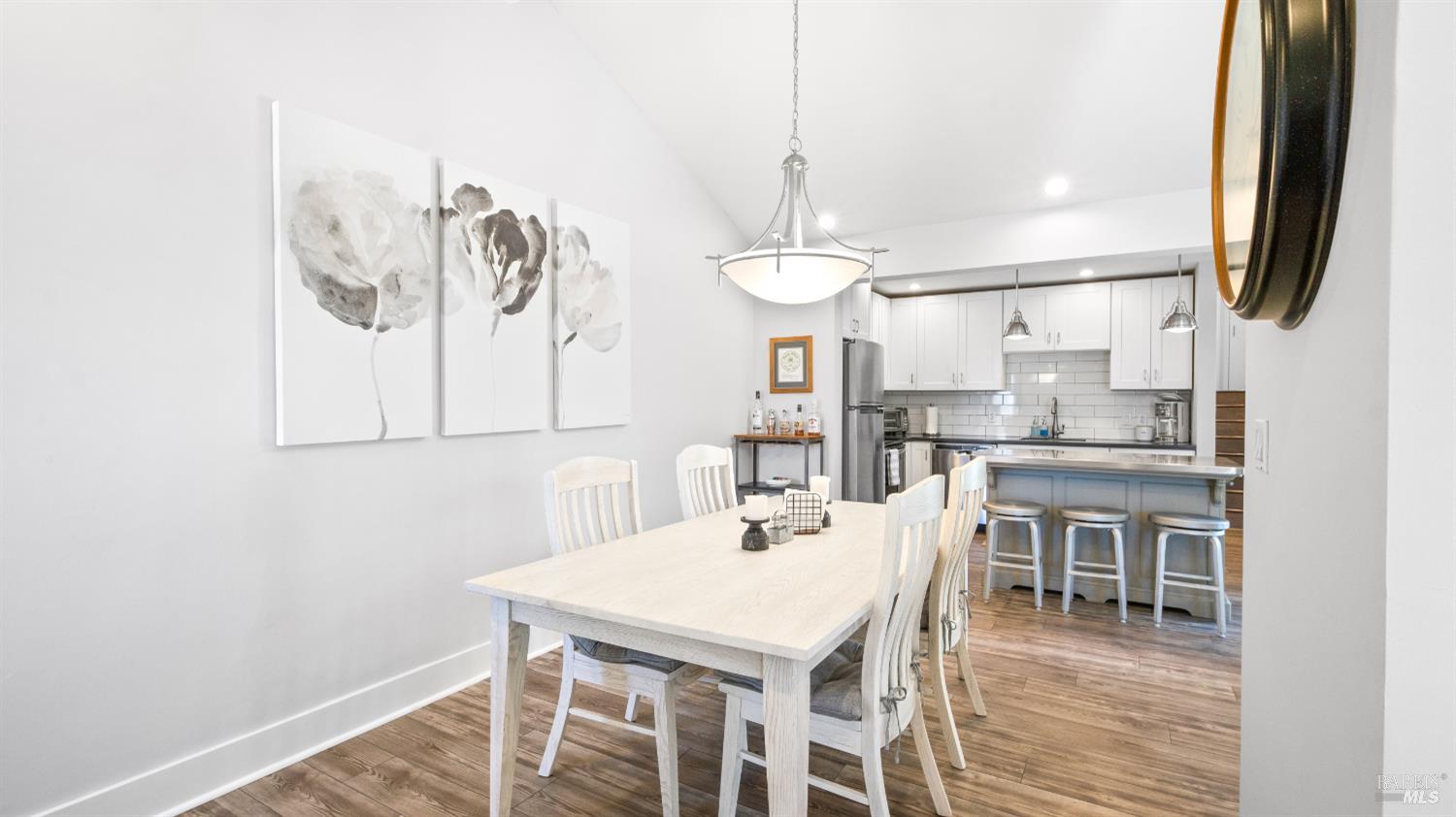 Napa, California, 94559, United States, 3 Bedrooms Bedrooms, ,2 BathroomsBathrooms,Residential,For Sale,1911300